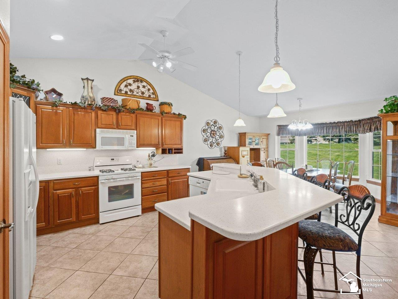 6484 Black Diamond Lane, 40, Lambertville, MI 48144 — Photo 13