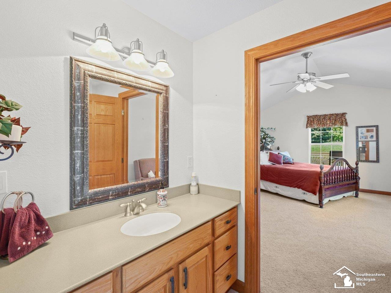 6484 Black Diamond Lane, 40, Lambertville, MI 48144 — Photo 21