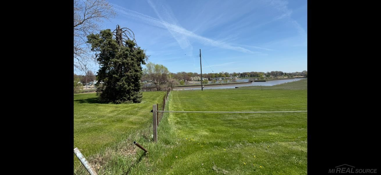 V/L Lot 4 Water Street, Port Huron, MI 48060 — Photo 12
