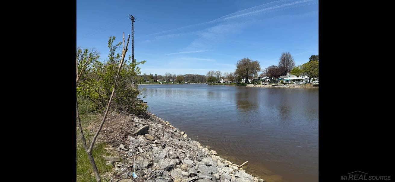 V/L Lot 4 Water Street, Port Huron, MI 48060 — Photo 15