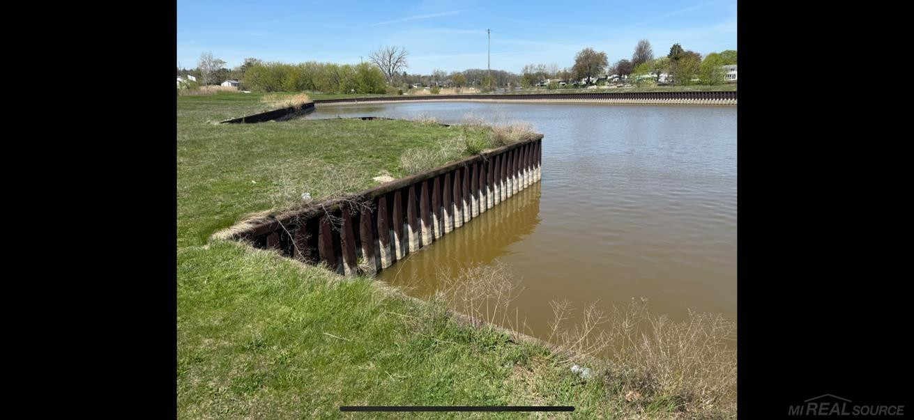 V/L Lot 7 Water Street, Port Huron, MI 48060 — Photo 16