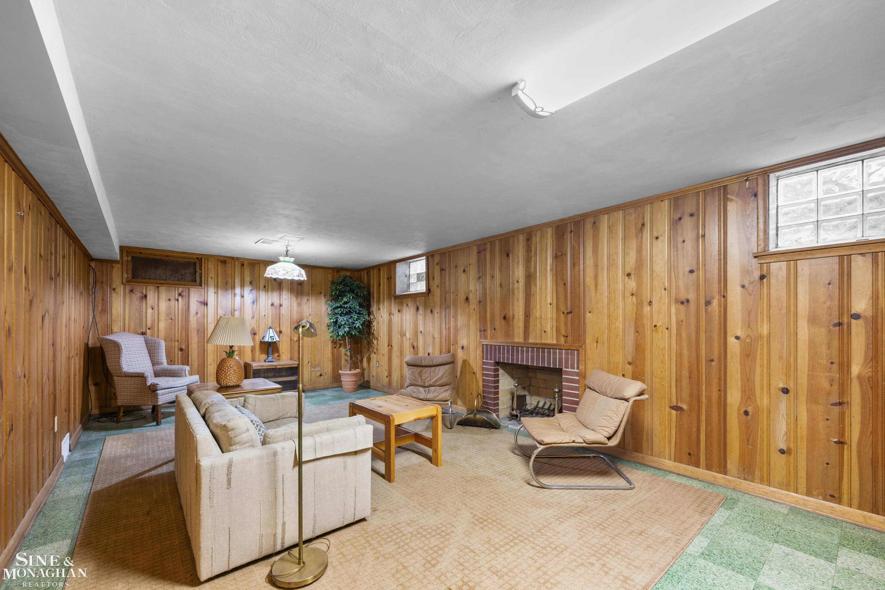 96 Moran Road, Grosse Pointe Farms, MI 48236 — Photo 32