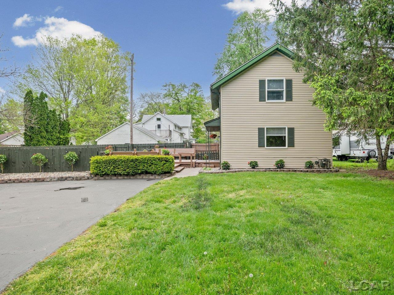 106 W Walnut Street, Petersburg, MI 49270 — Photo 2