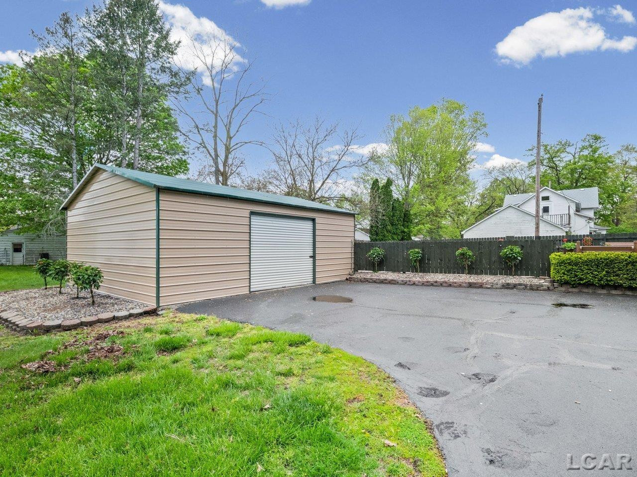 106 W Walnut Street, Petersburg, MI 49270 — Photo 3