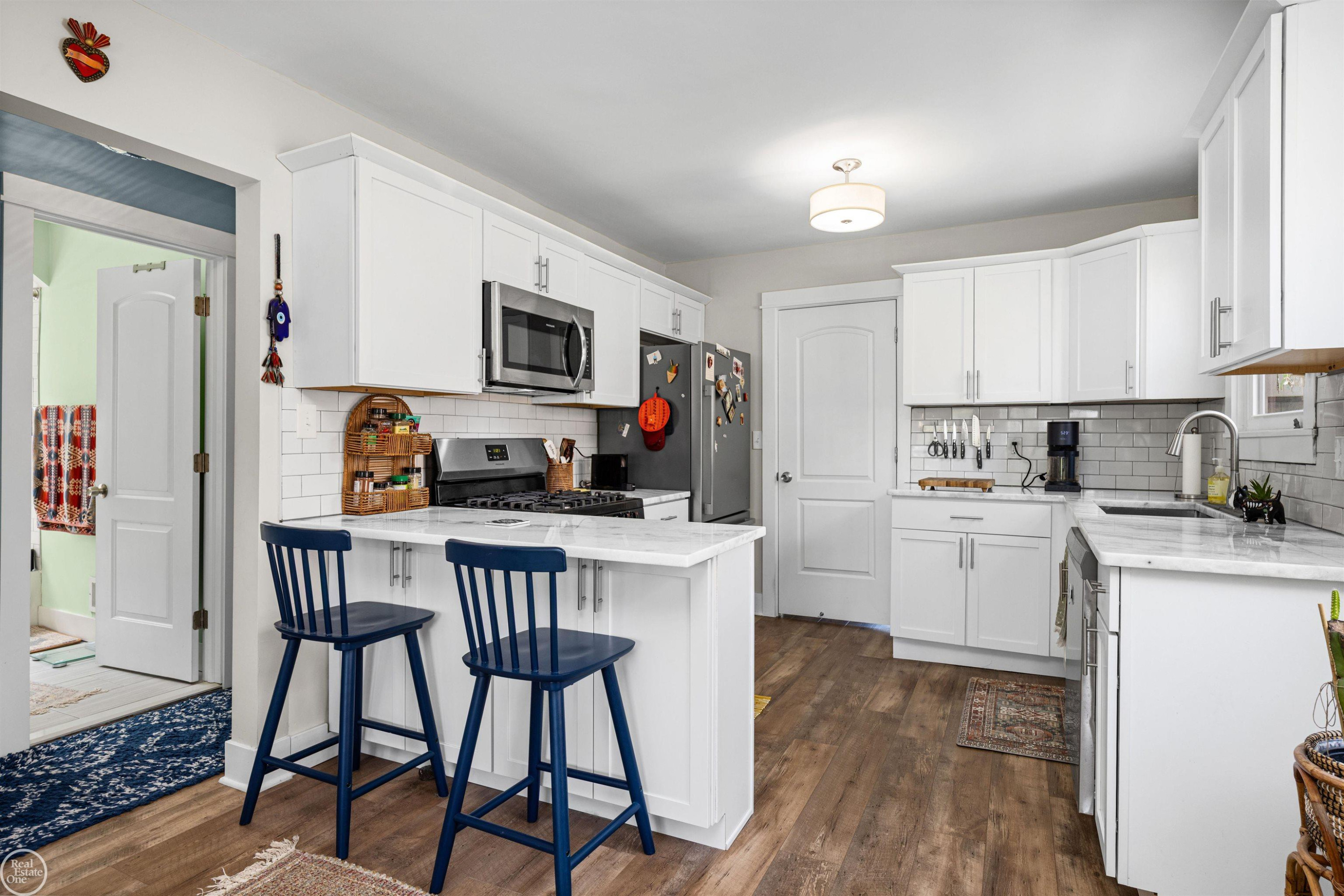 22328 TROMBLY Street, Saint Clair Shores, MI 48080 — Photo 15