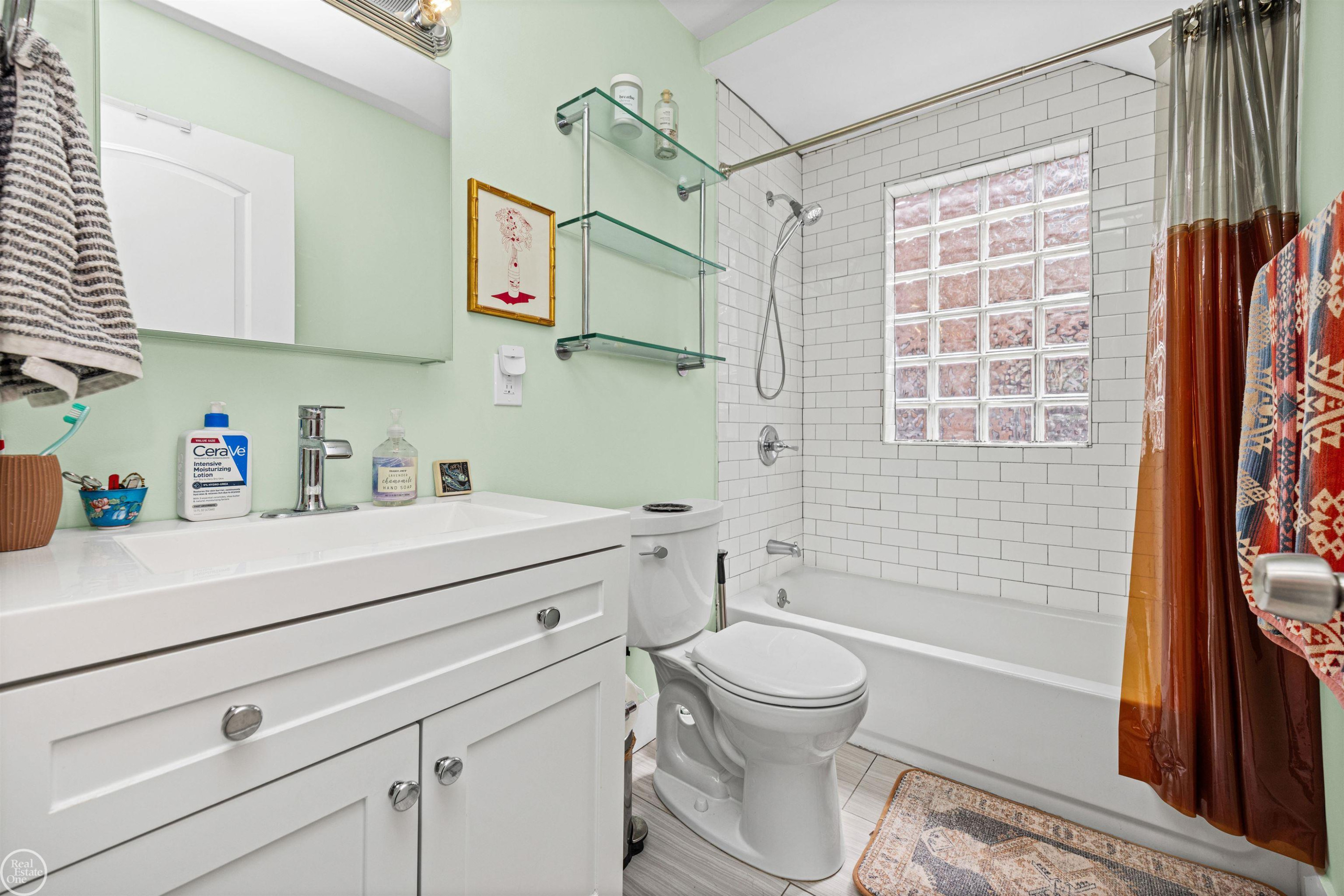 22328 TROMBLY Street, Saint Clair Shores, MI 48080 — Photo 28