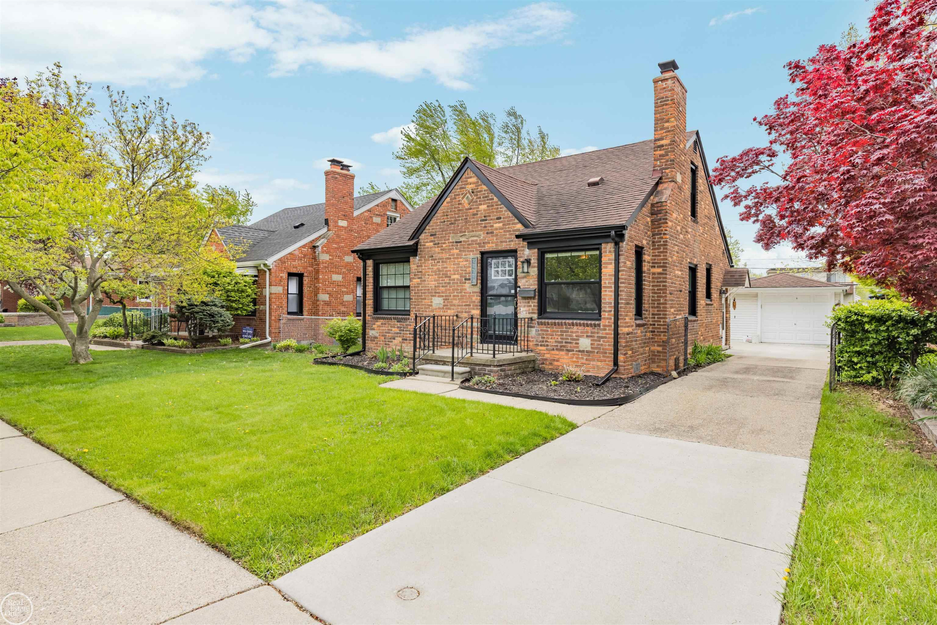 22328 TROMBLY Street, Saint Clair Shores, MI 48080 — Photo 41