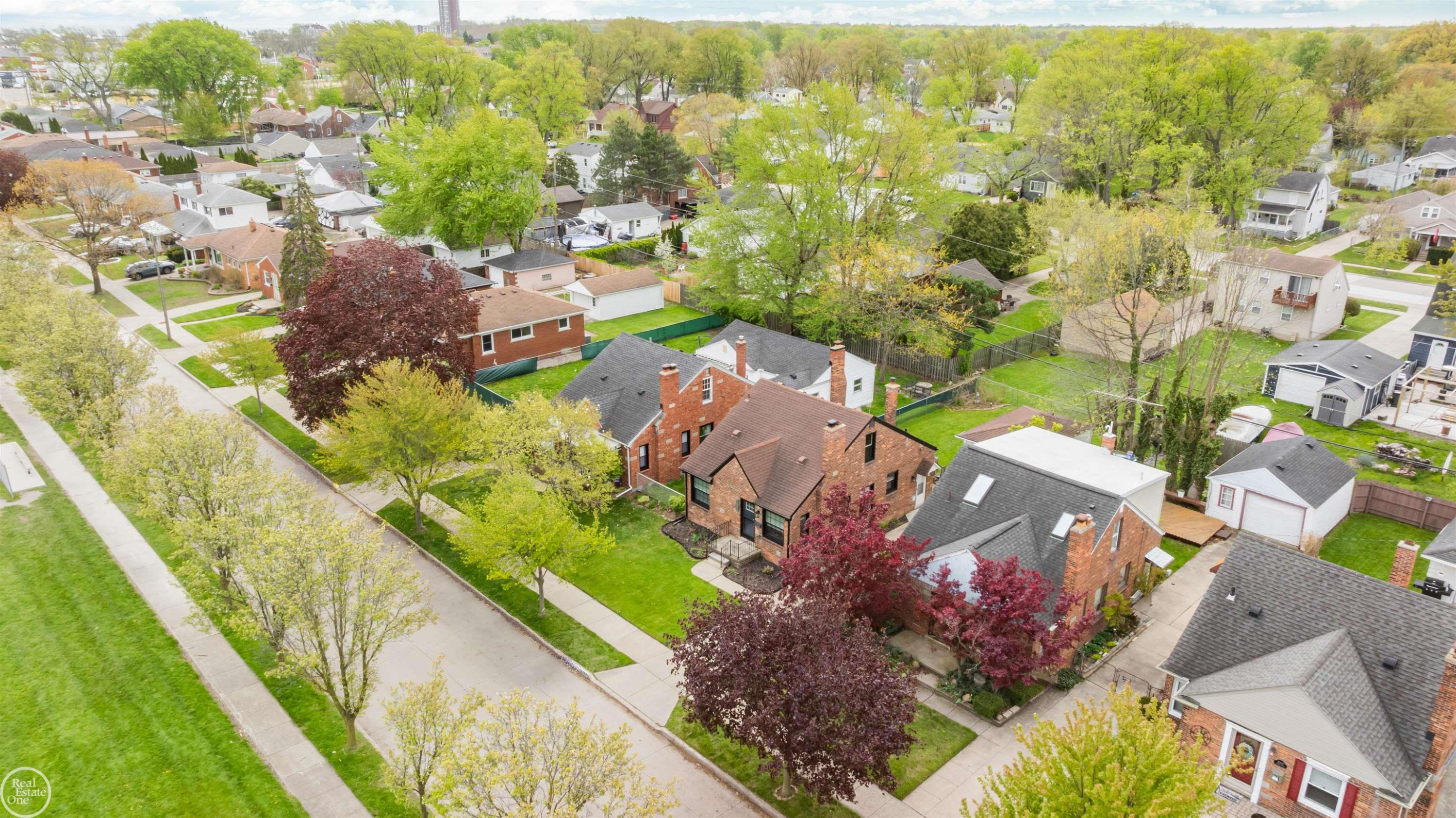22328 TROMBLY Street, Saint Clair Shores, MI 48080 — Photo 42