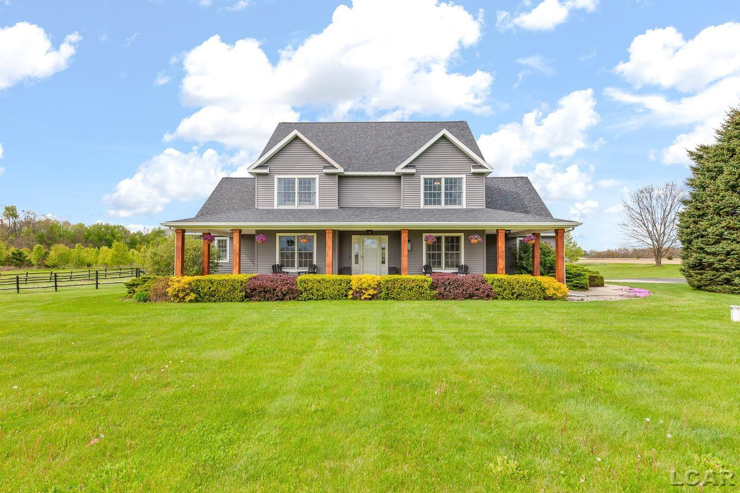 1494 E Gorman Road, Adrian, MI 49221