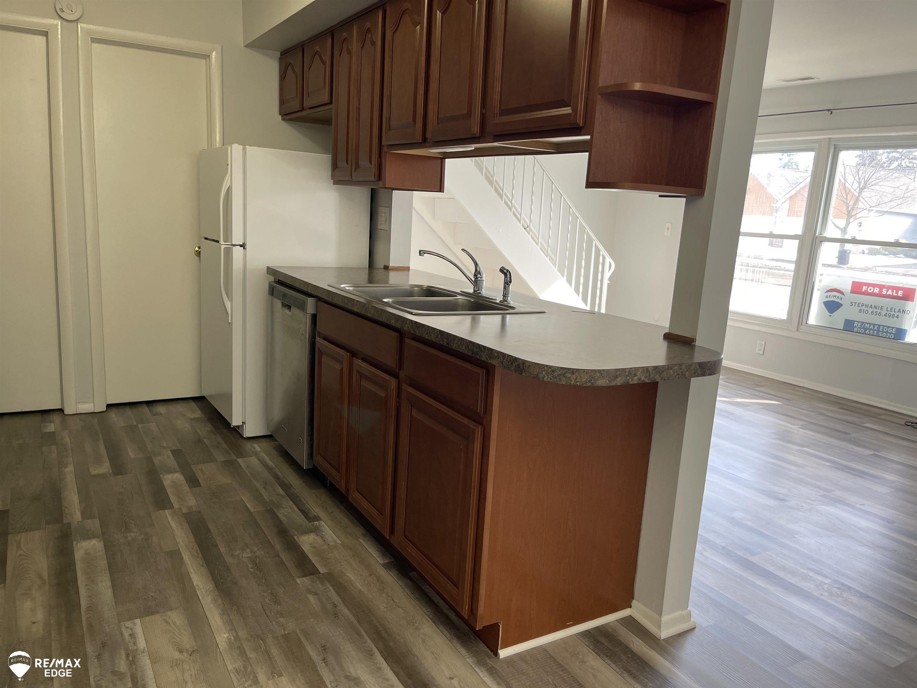 9469 Parkwood North Drive, Davison, MI 48423 — Photo 6