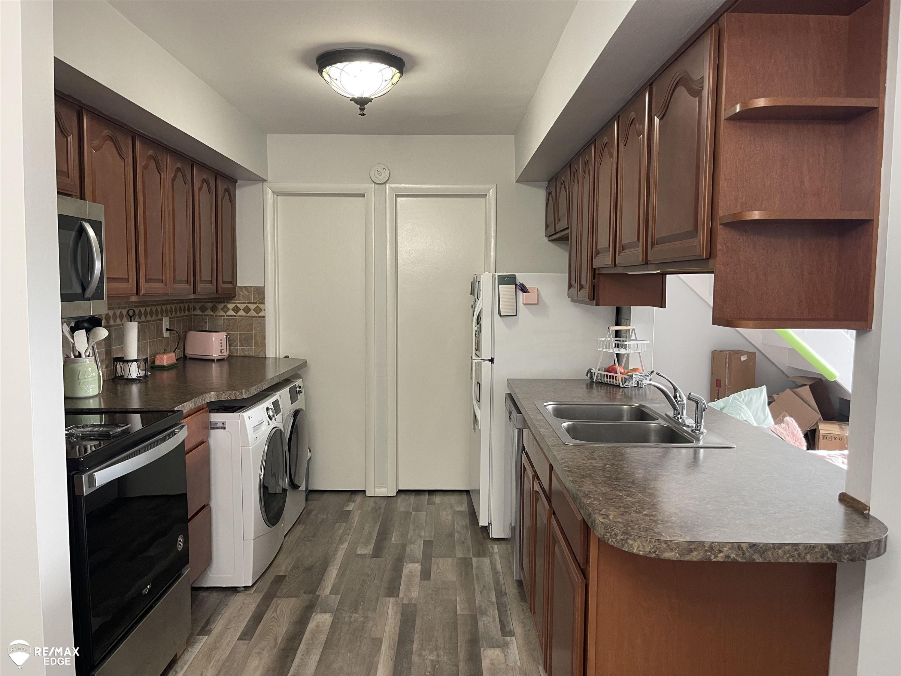 9469 Parkwood North Drive, Davison, MI 48423 — Photo 8