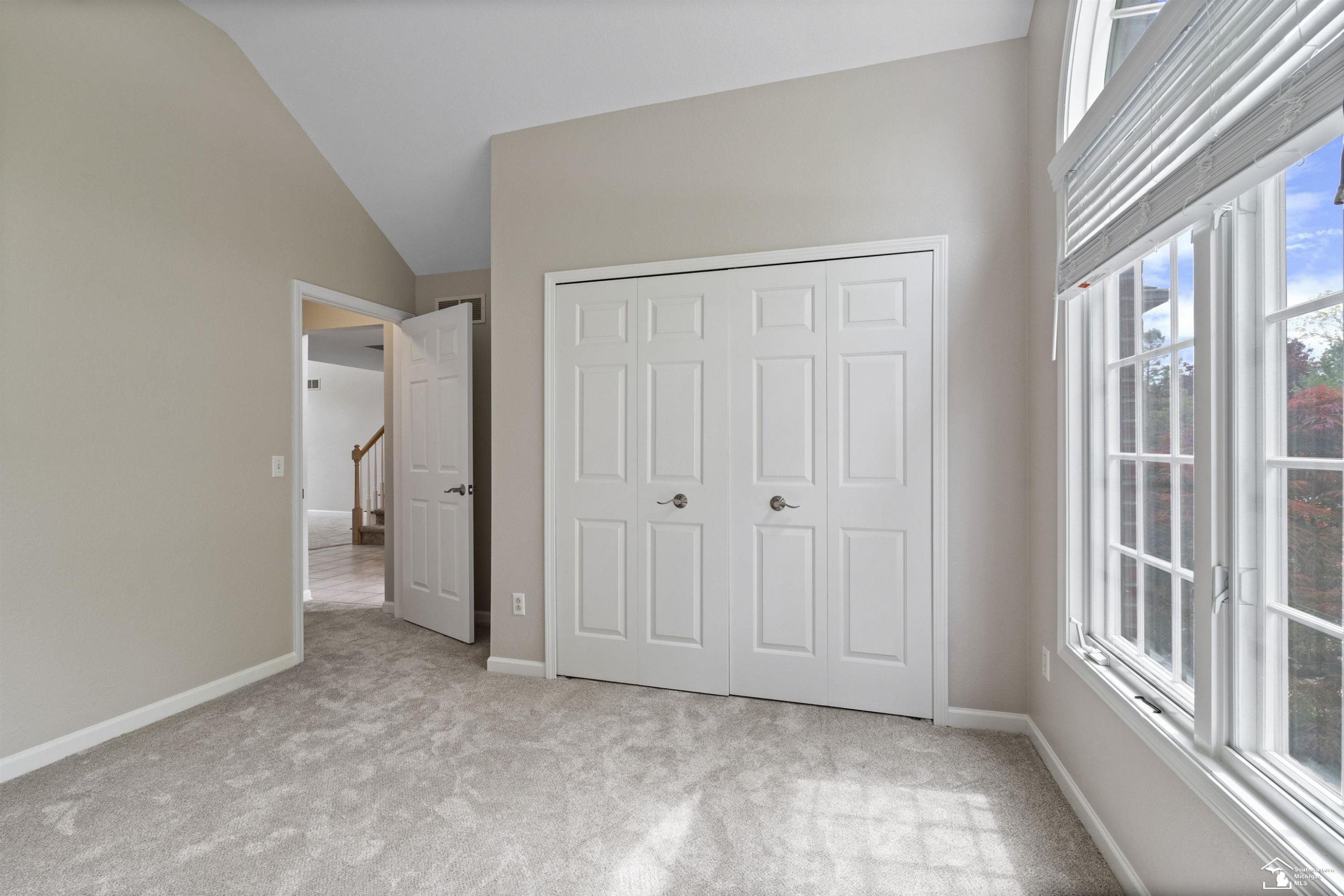 6647 Greenbriar Lane, Temperance, MI 48182 — Photo 9