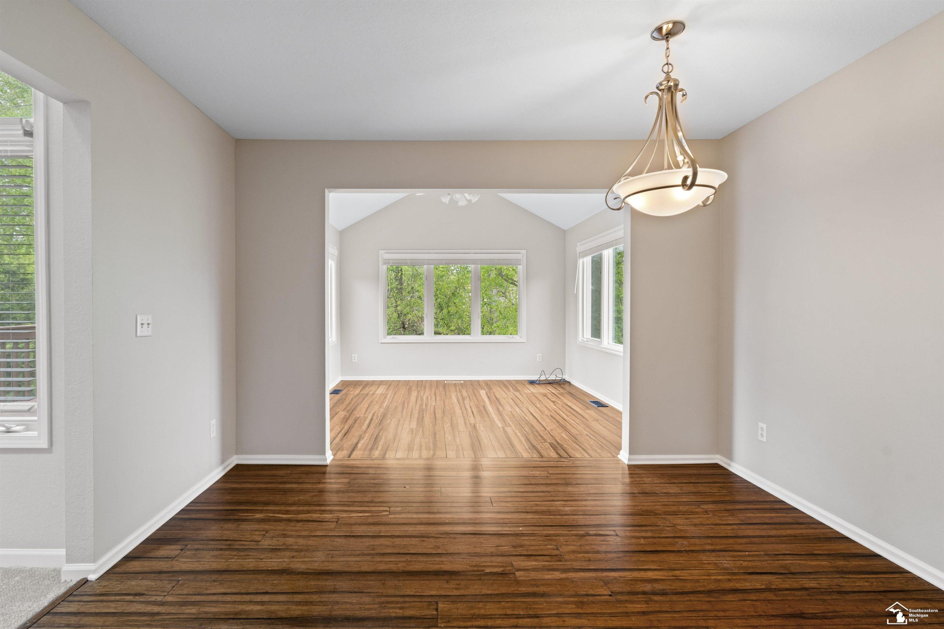 6647 Greenbriar Lane, Temperance, MI 48182 — Photo 14