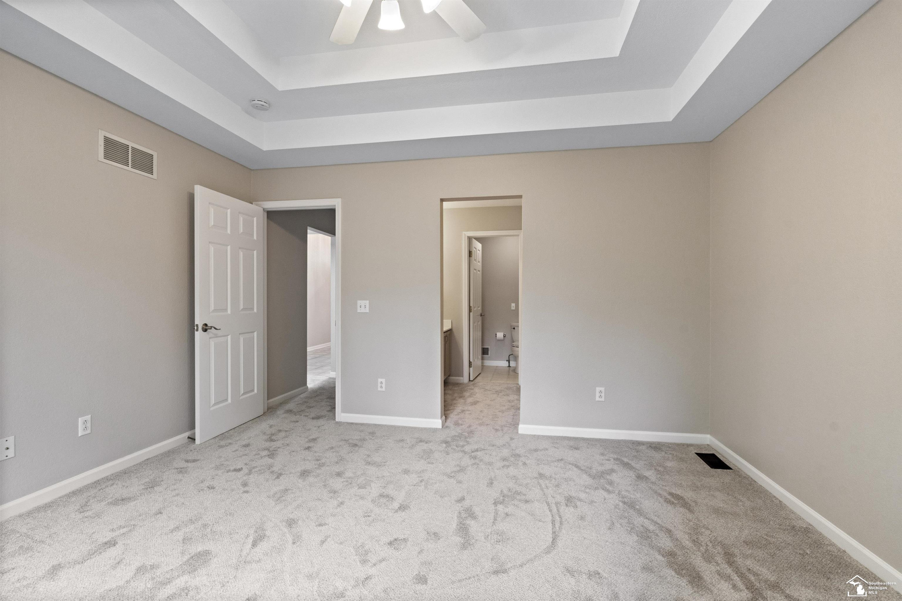 6647 Greenbriar Lane, Temperance, MI 48182 — Photo 17