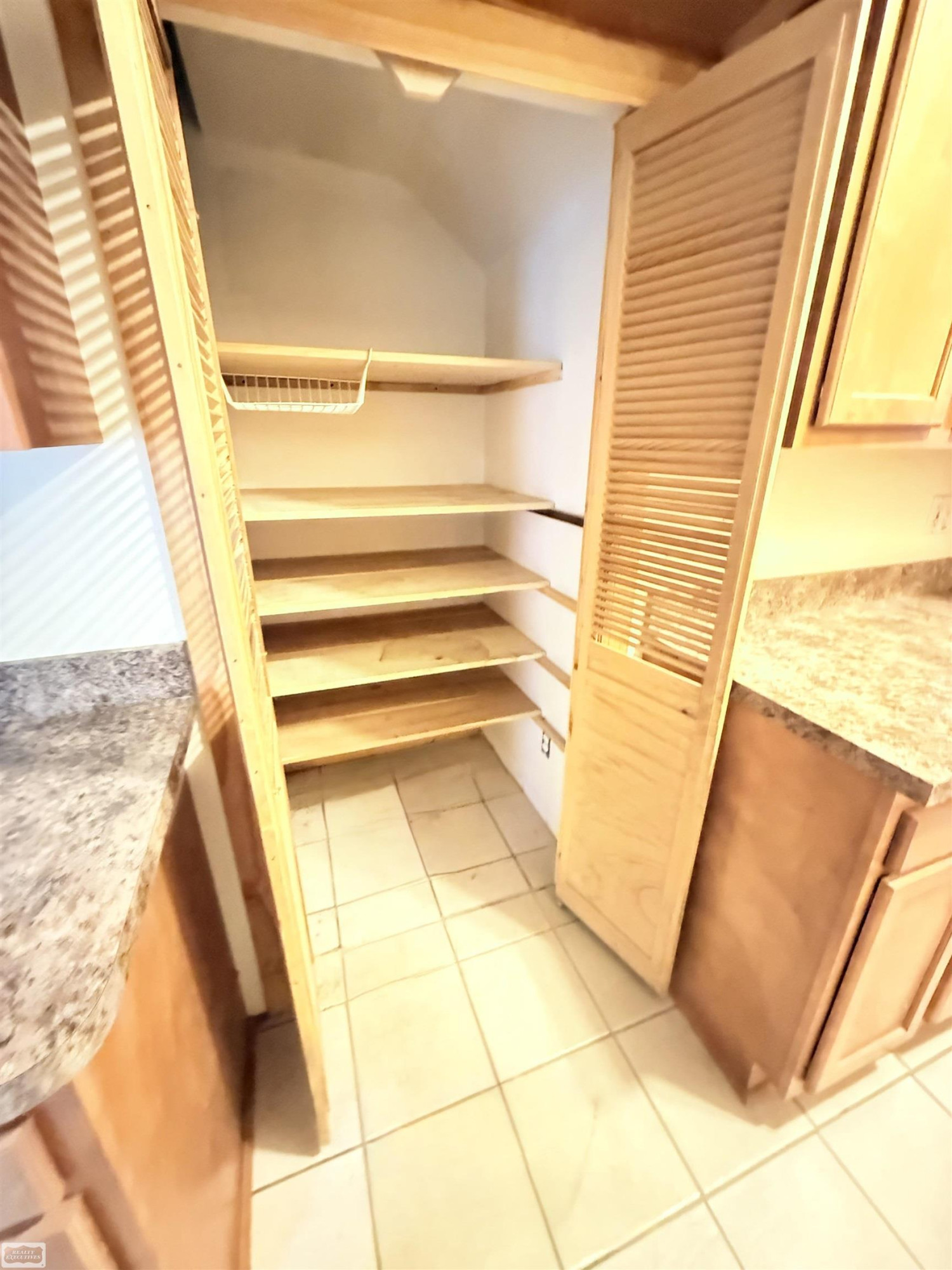 7285 Mayville Rd Road, Marlette, MI 48453 — Photo 10