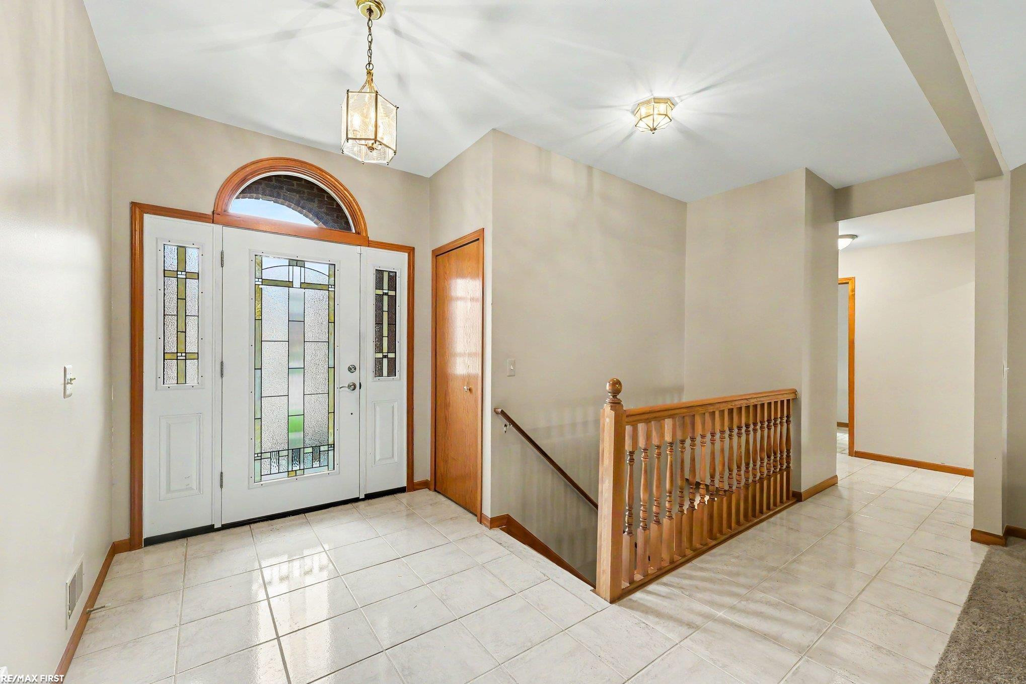 15916 French Creek Drive, Fraser, MI 48026 — Photo 5