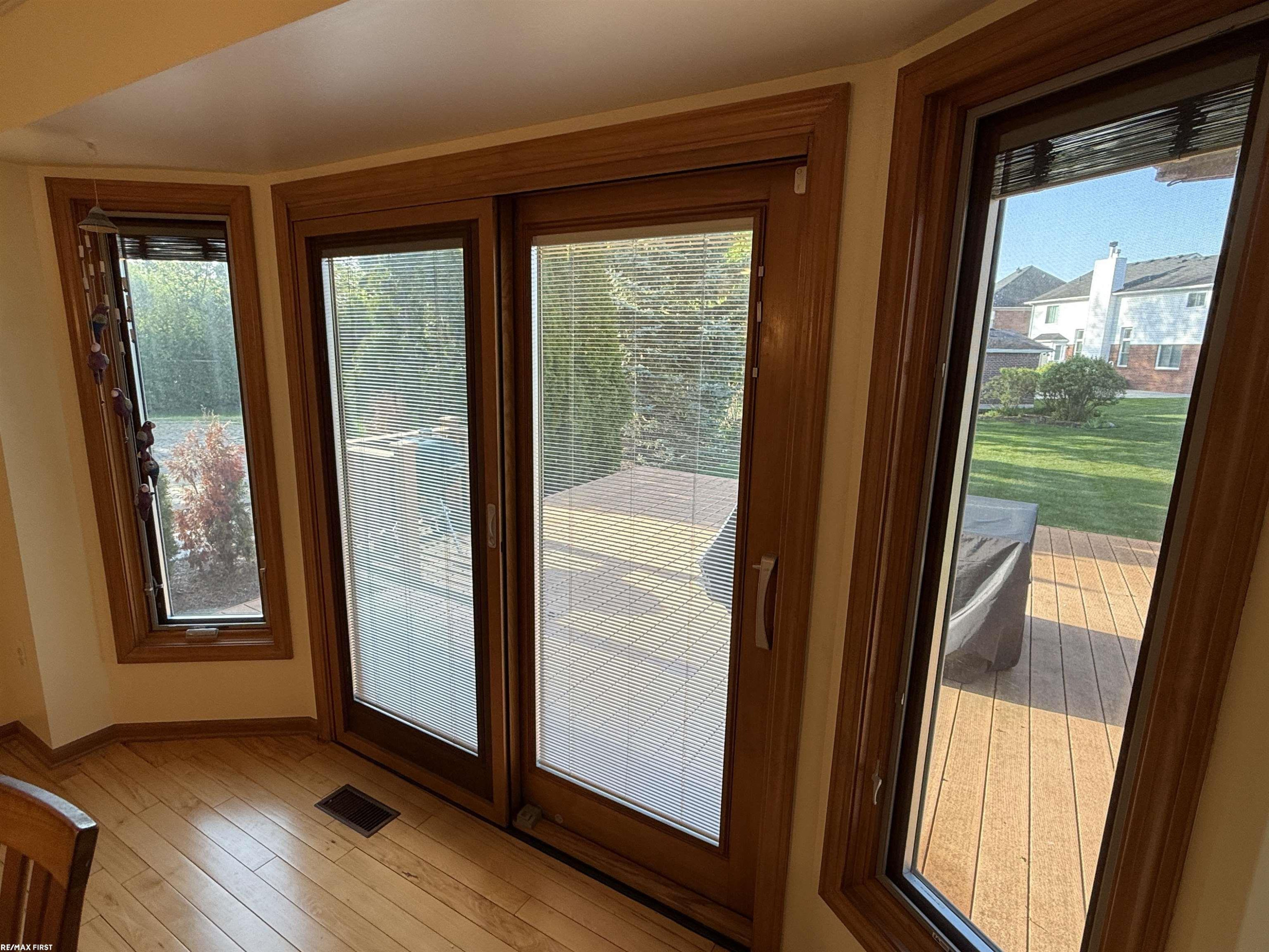 15916 French Creek Drive, Fraser, MI 48026 — Photo 14