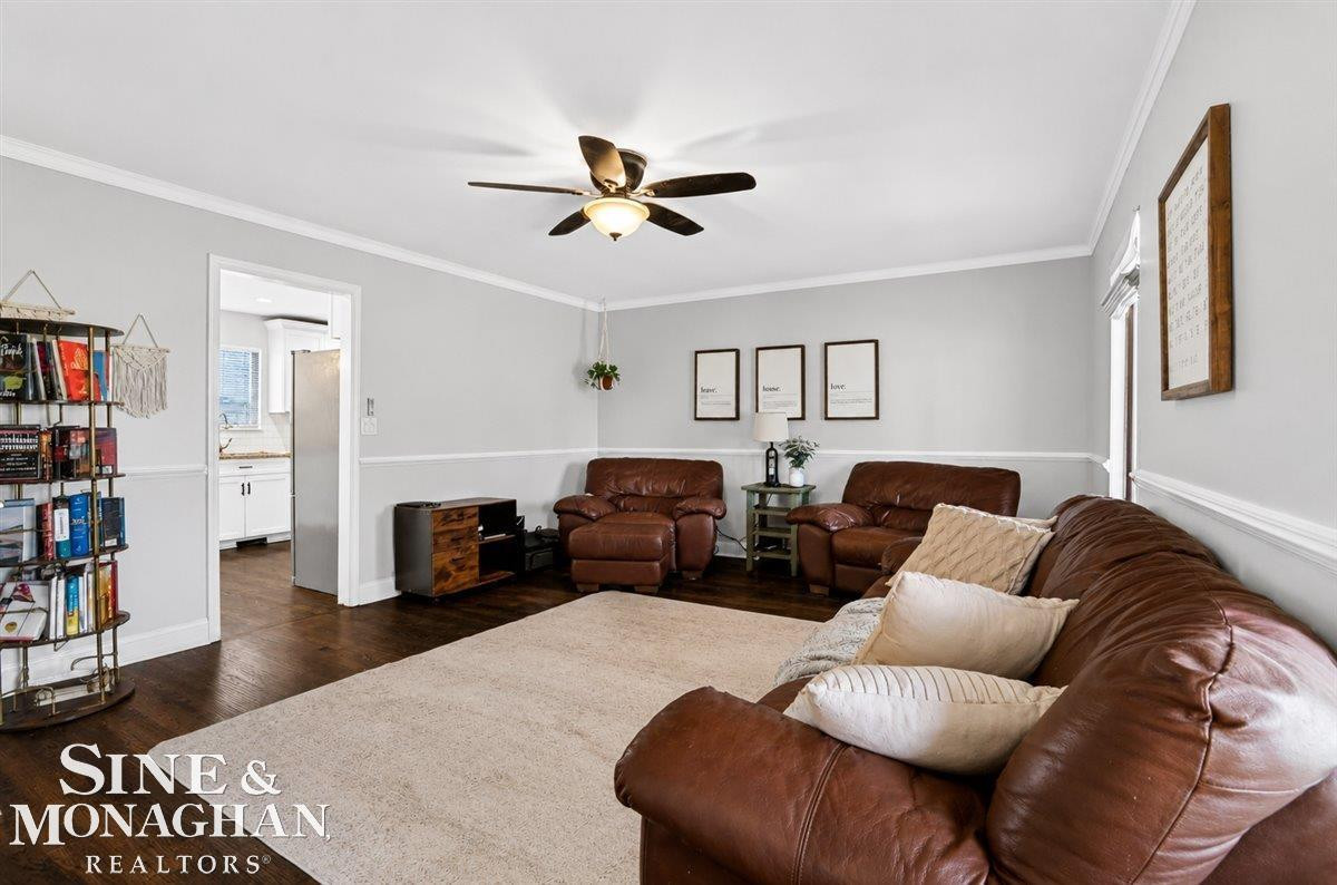 360 Constitution Avenue, Marysville, MI 48040 — Photo 6