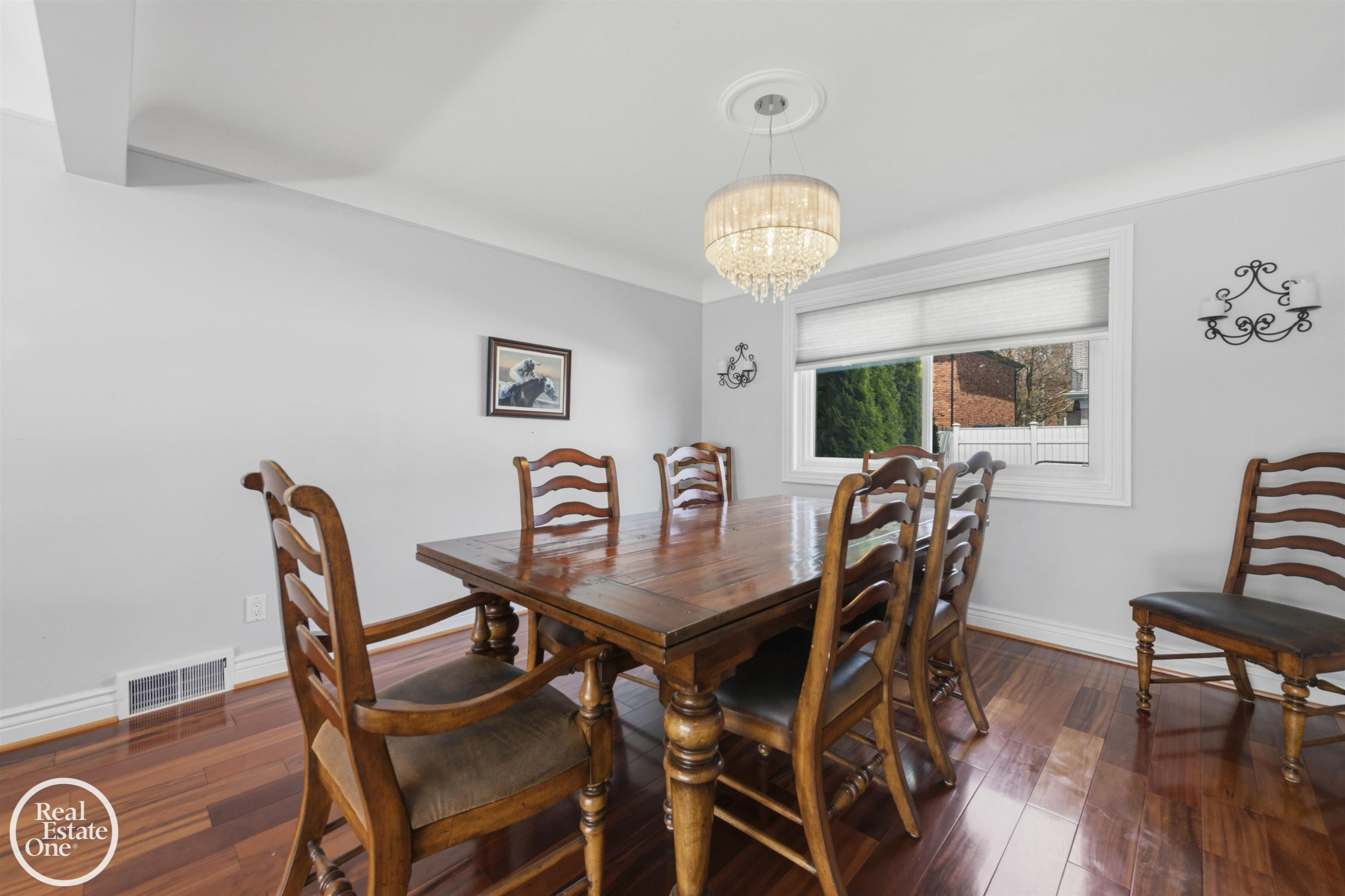 812 Moorland Drive, Grosse Pointe Woods, MI 48236 — Photo 8