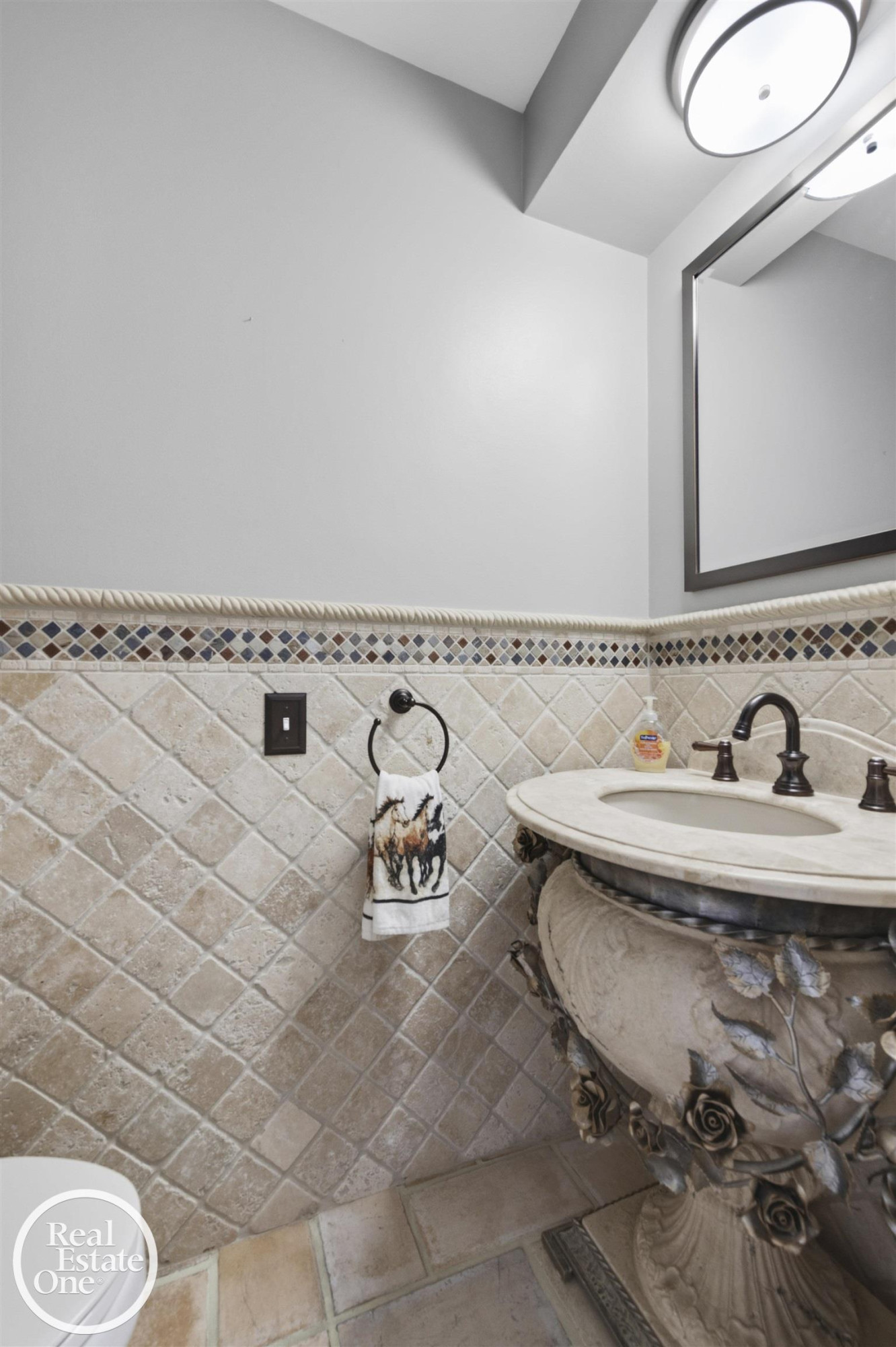 812 Moorland Drive, Grosse Pointe Woods, MI 48236 — Photo 15