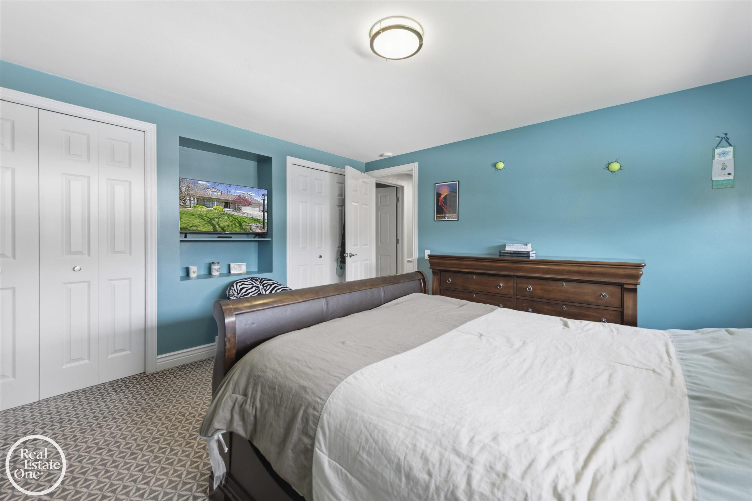 812 Moorland Drive, Grosse Pointe Woods, MI 48236 — Photo 21