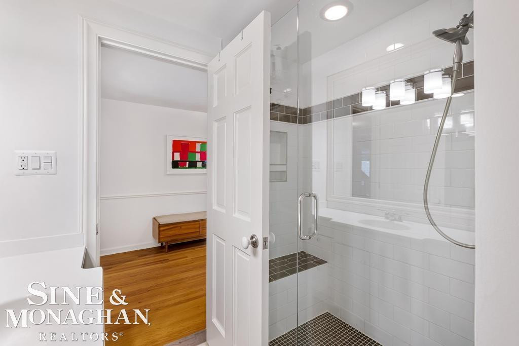 565 Lochmoor Boulevard, Grosse Pointe Woods, MI 48236 — Photo 63
