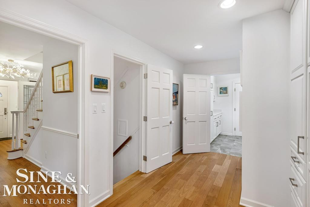 565 Lochmoor Boulevard, Grosse Pointe Woods, MI 48236 — Photo 66