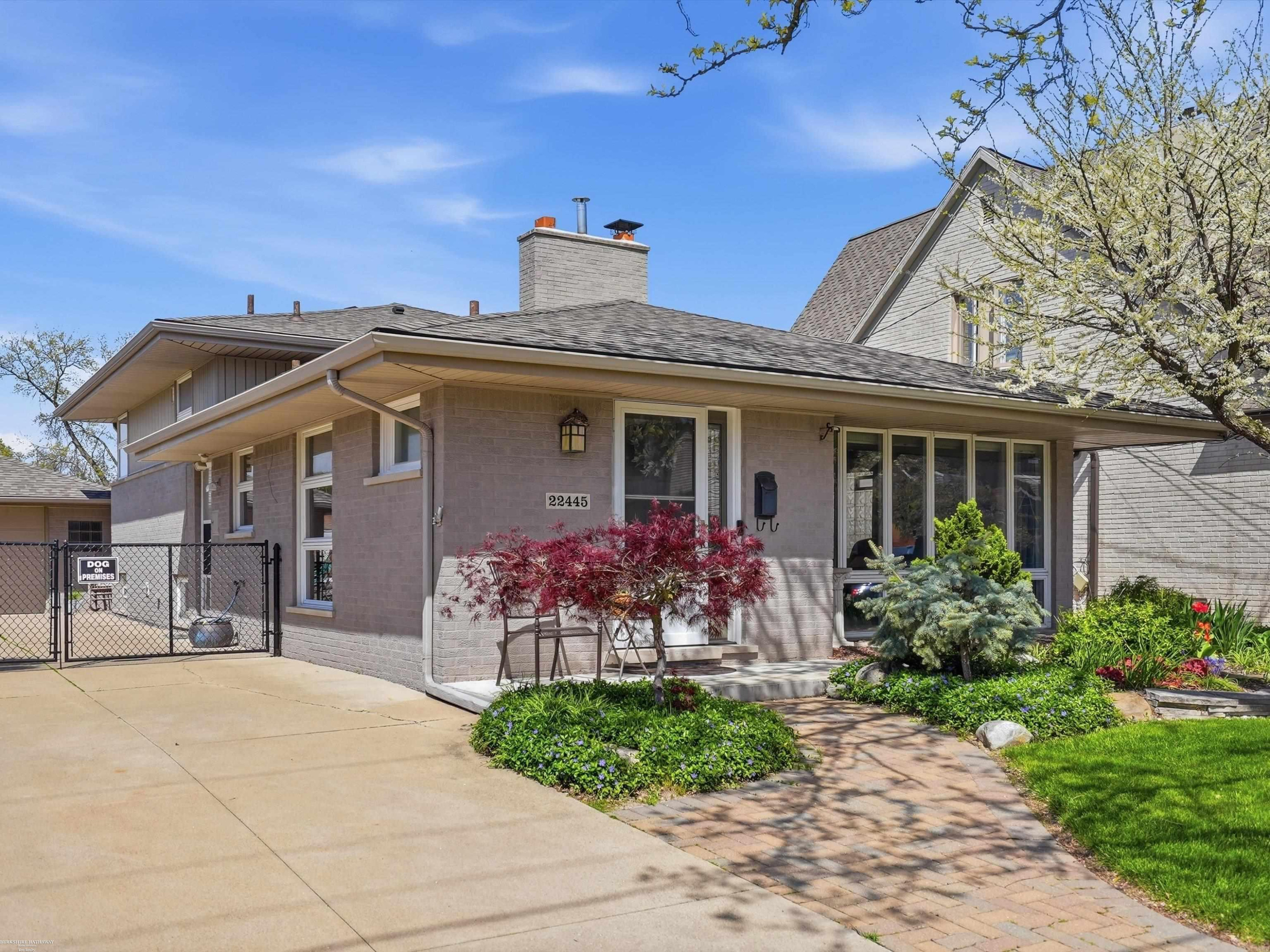 22445 Lange Street, Saint Clair Shores, MI 48080 — Photo 3