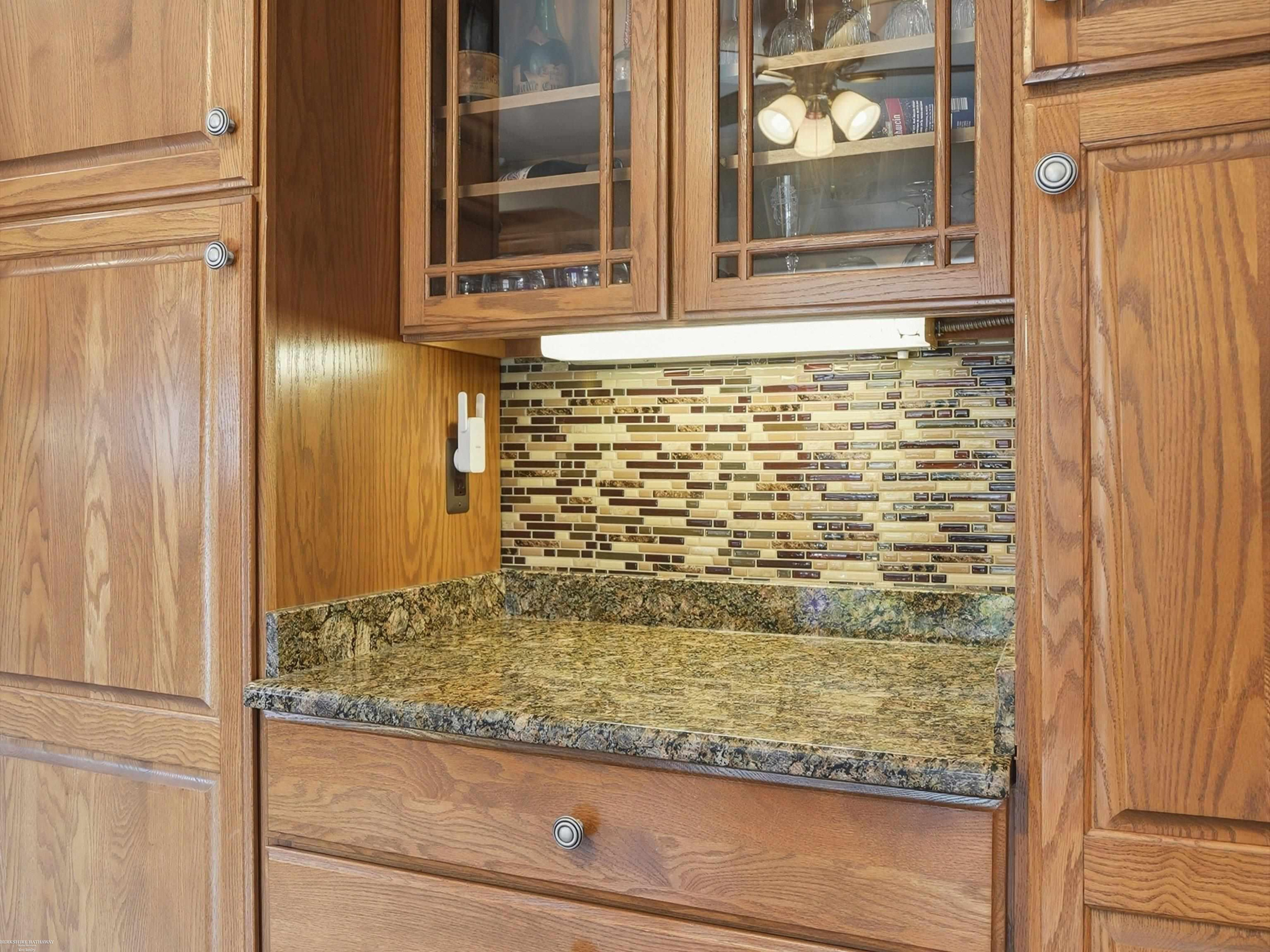 22445 Lange Street, Saint Clair Shores, MI 48080 — Photo 15