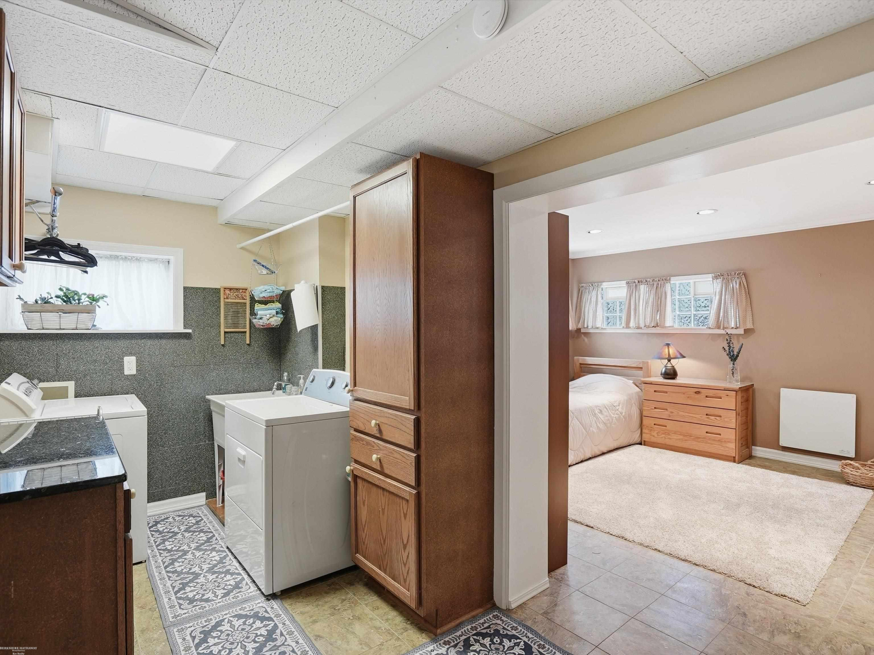 22445 Lange Street, Saint Clair Shores, MI 48080 — Photo 28