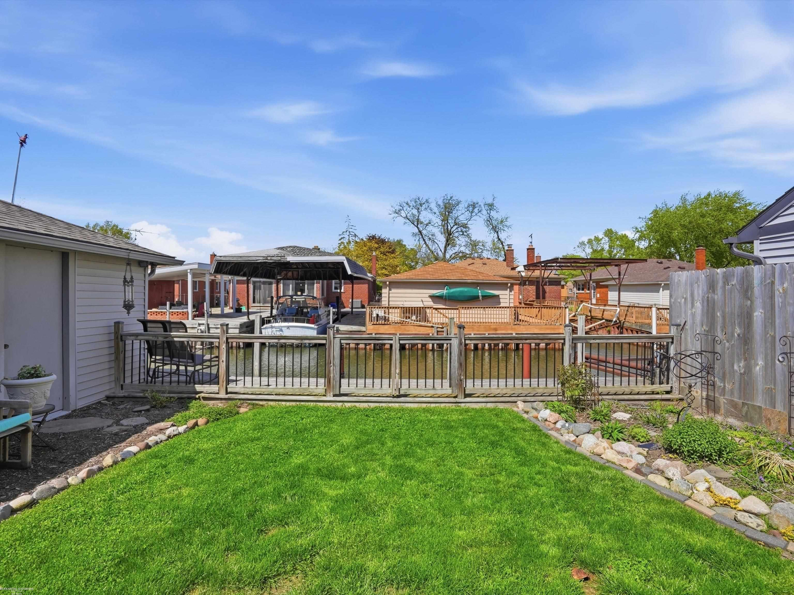 22445 Lange Street, Saint Clair Shores, MI 48080 — Photo 35