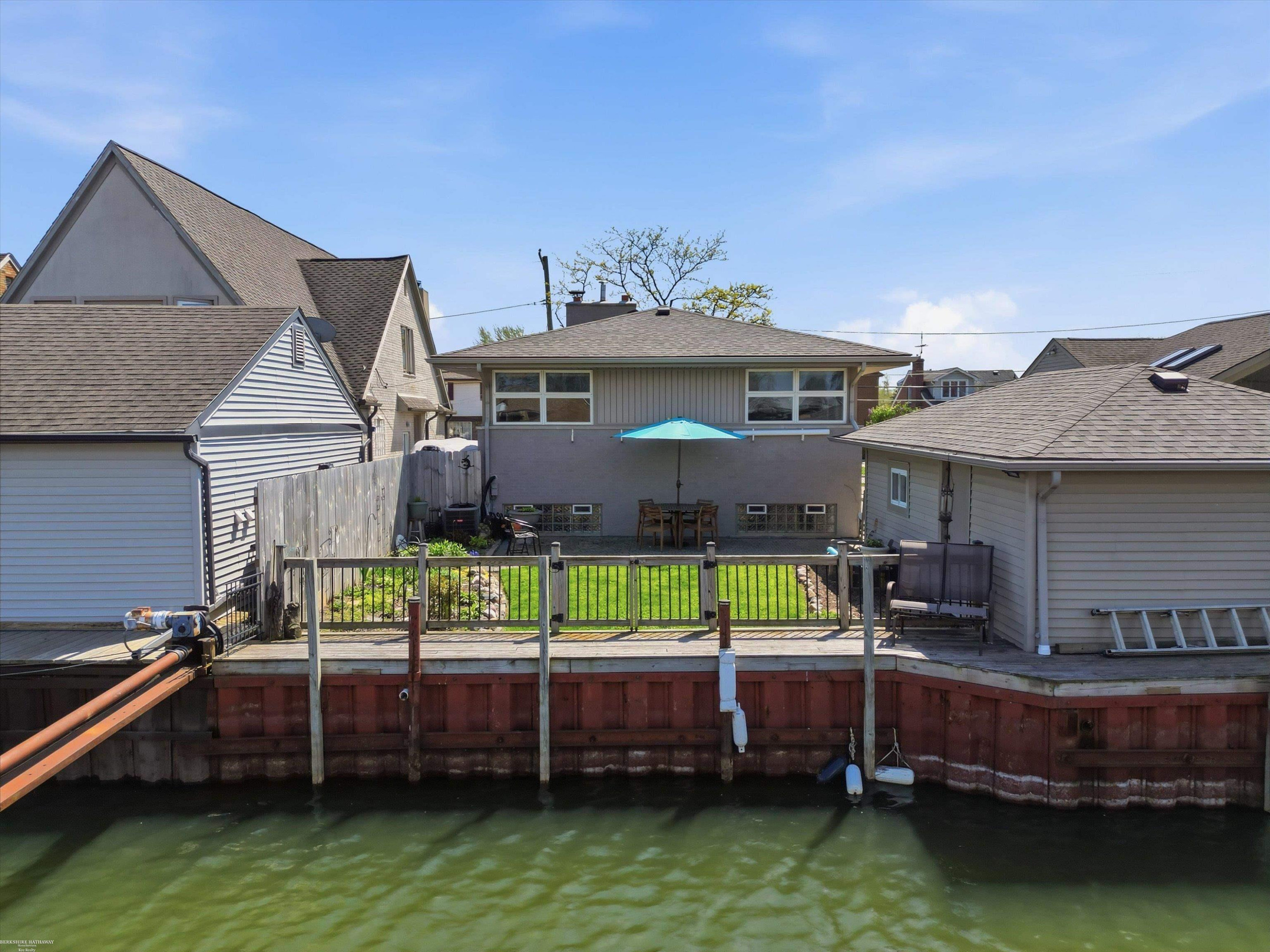 22445 Lange Street, Saint Clair Shores, MI 48080 — Photo 44