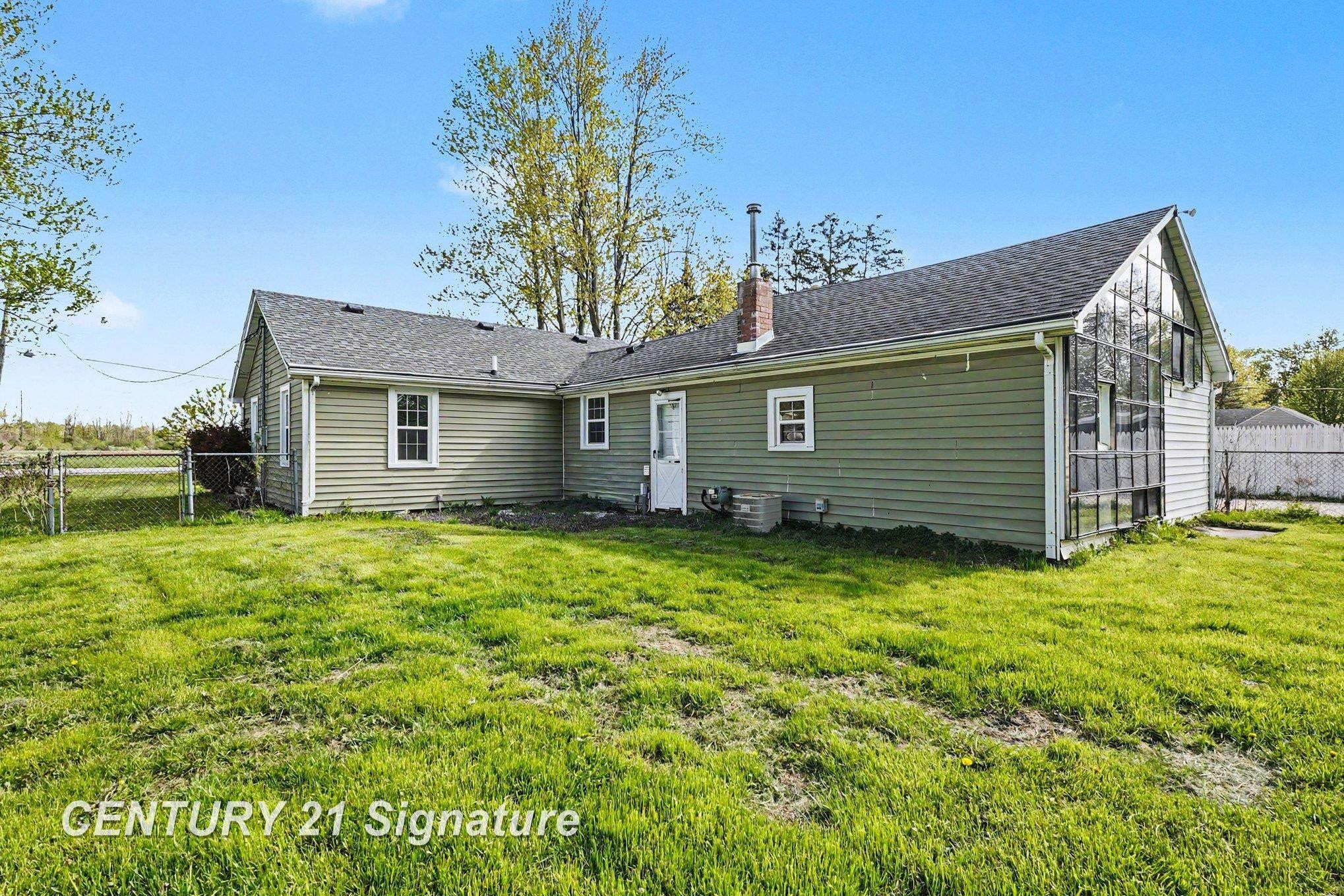 7455 Swan Creek Road, Saginaw, MI 48603 — Photo 12