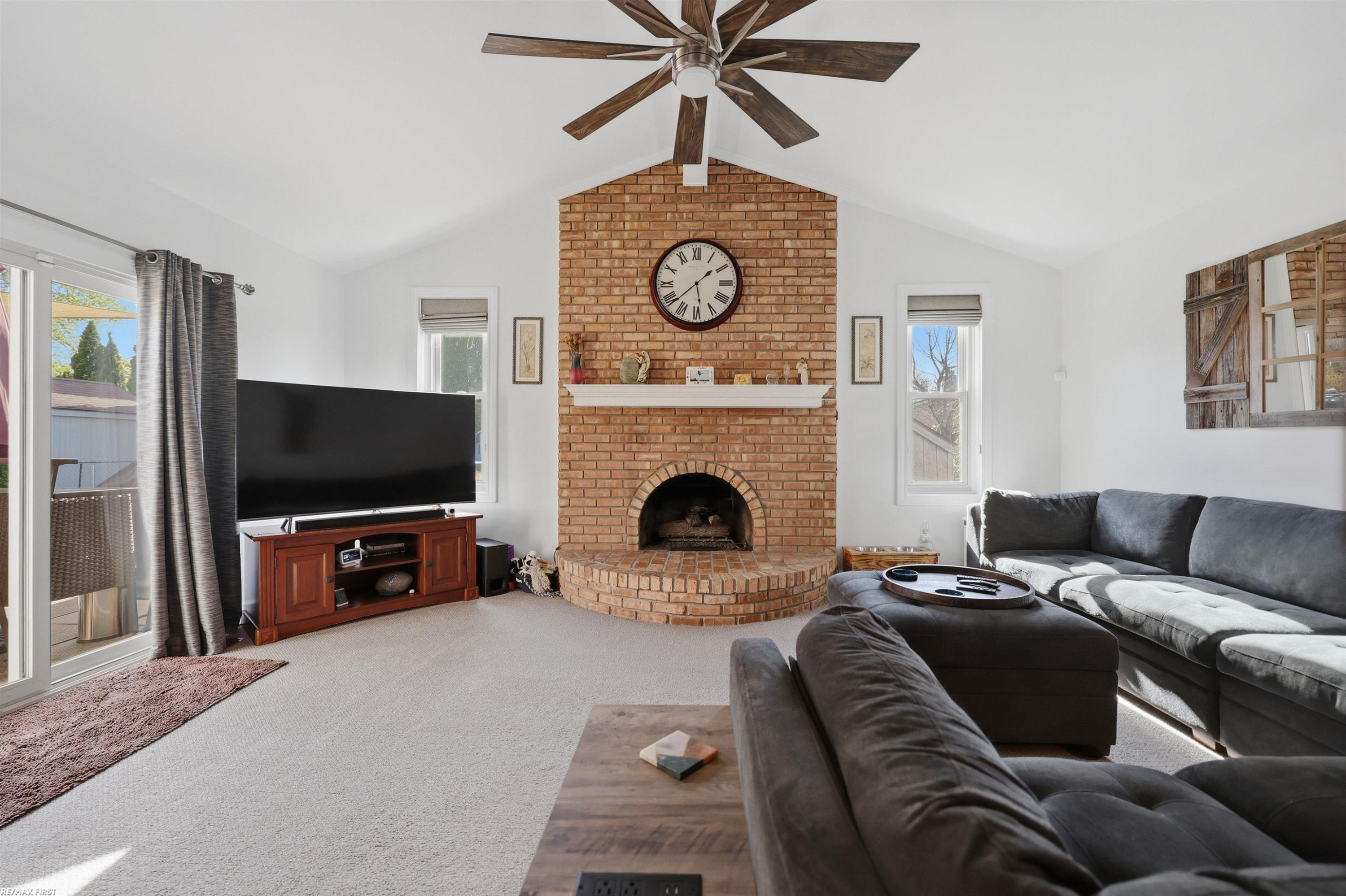 47651 Chrys Road, Macomb, MI 48044 — Photo 18