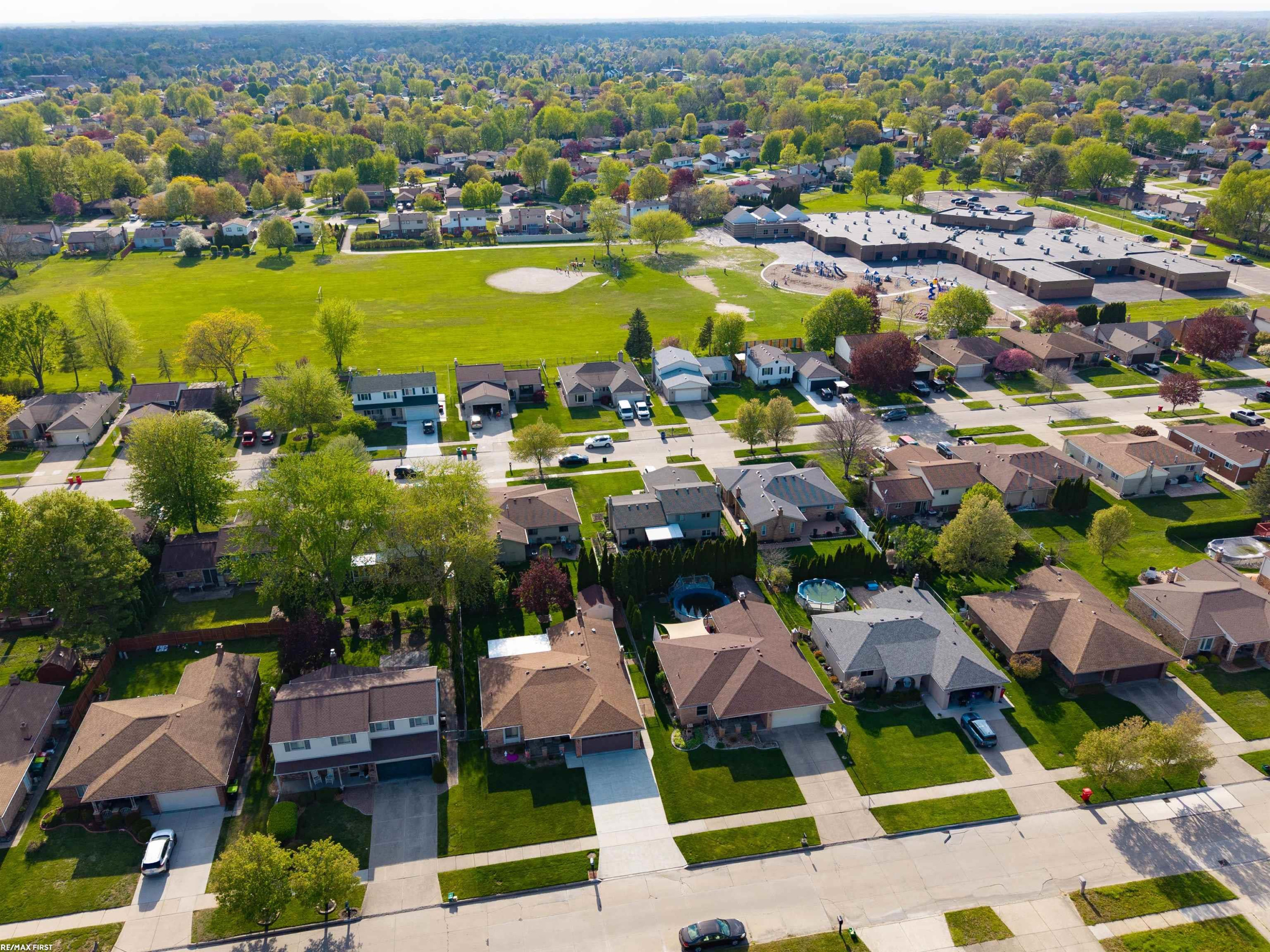 47651 Chrys Road, Macomb, MI 48044 — Photo 46