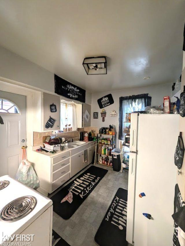 609 Thomson Street, Flint, MI 48503 — Photo 13