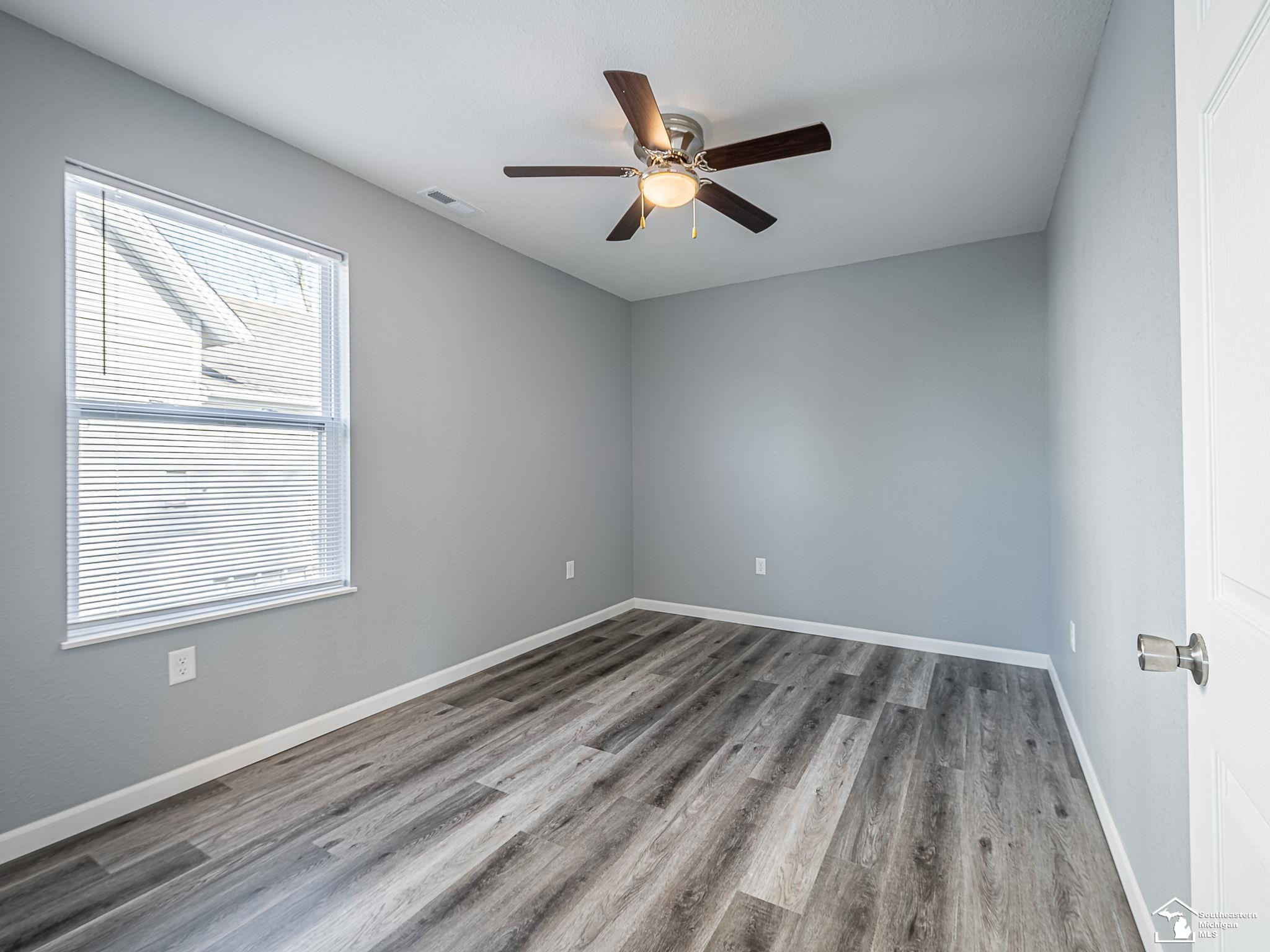 403 E Monroe Street, Dundee, MI 48131 — Photo 8