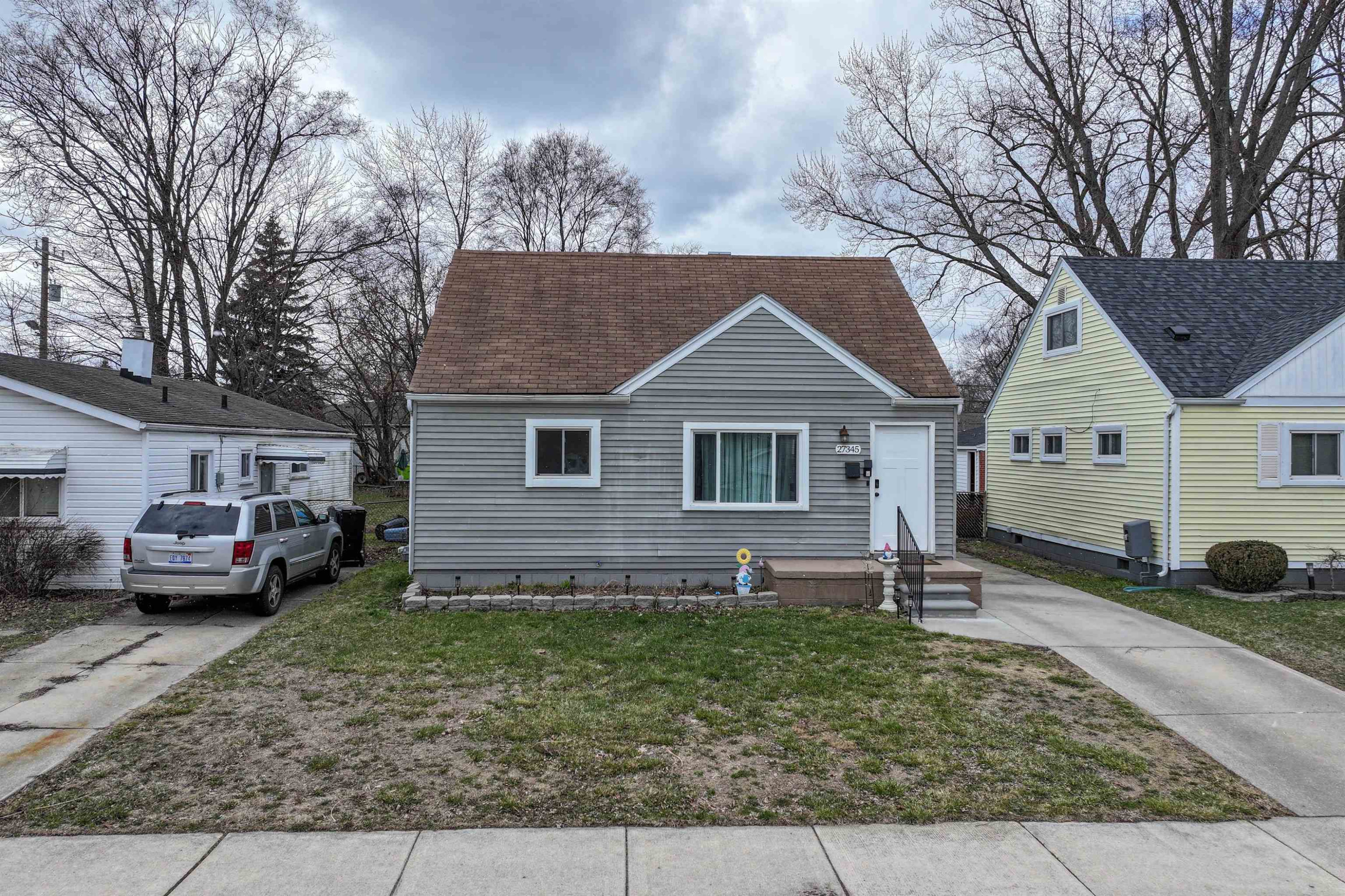 27345 Palmer Blvd Street, Madison Heights, MI 48071 — Photo 3