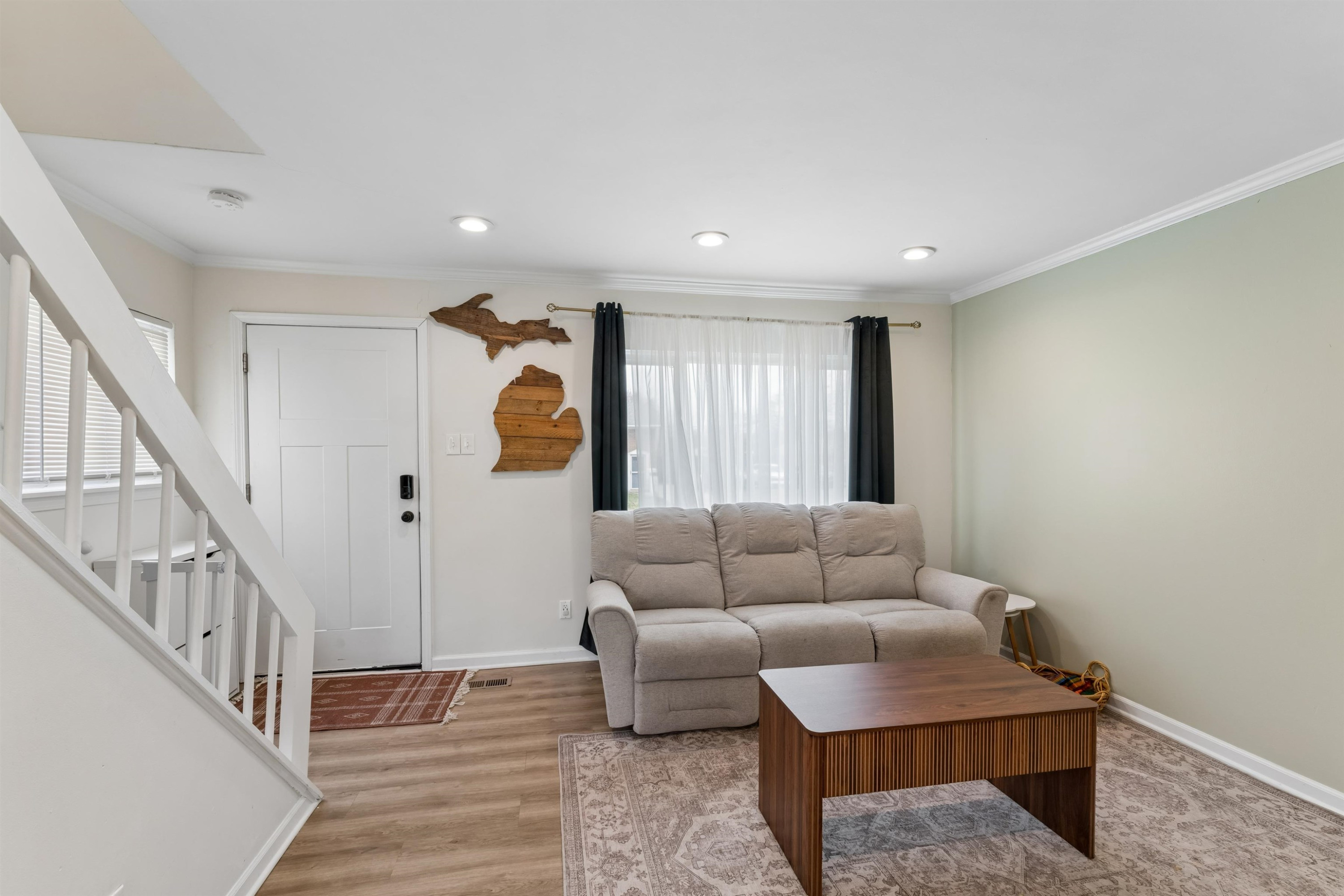 27345 Palmer Blvd Street, Madison Heights, MI 48071 — Photo 9