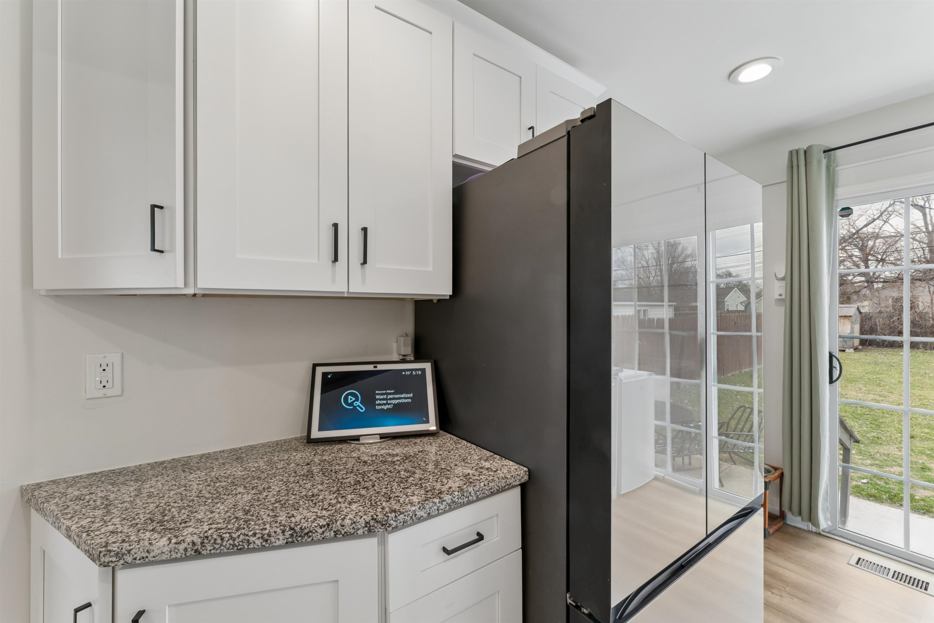 27345 Palmer Blvd Street, Madison Heights, MI 48071 — Photo 13