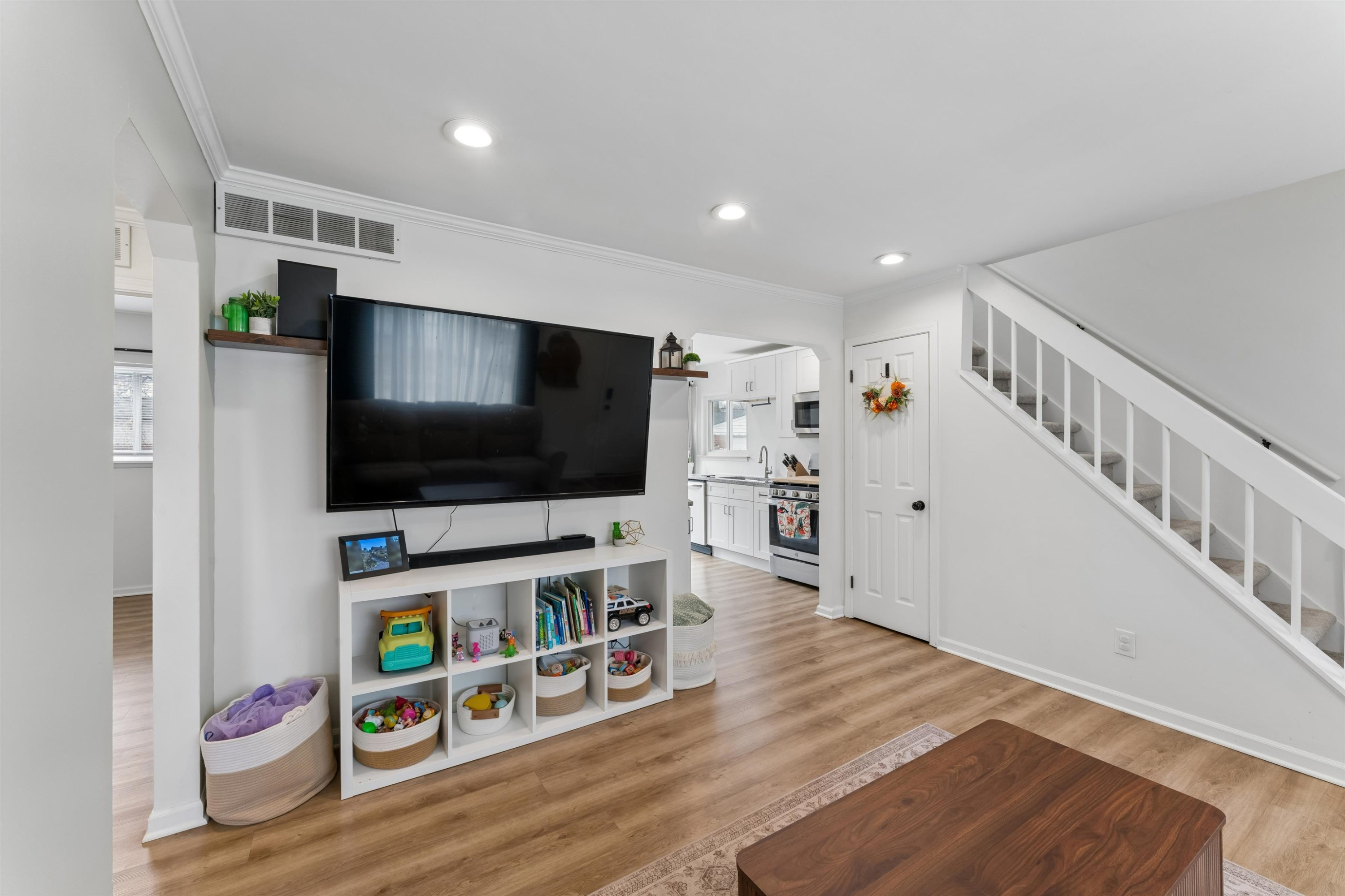 27345 Palmer Blvd Street, Madison Heights, MI 48071 — Photo 16