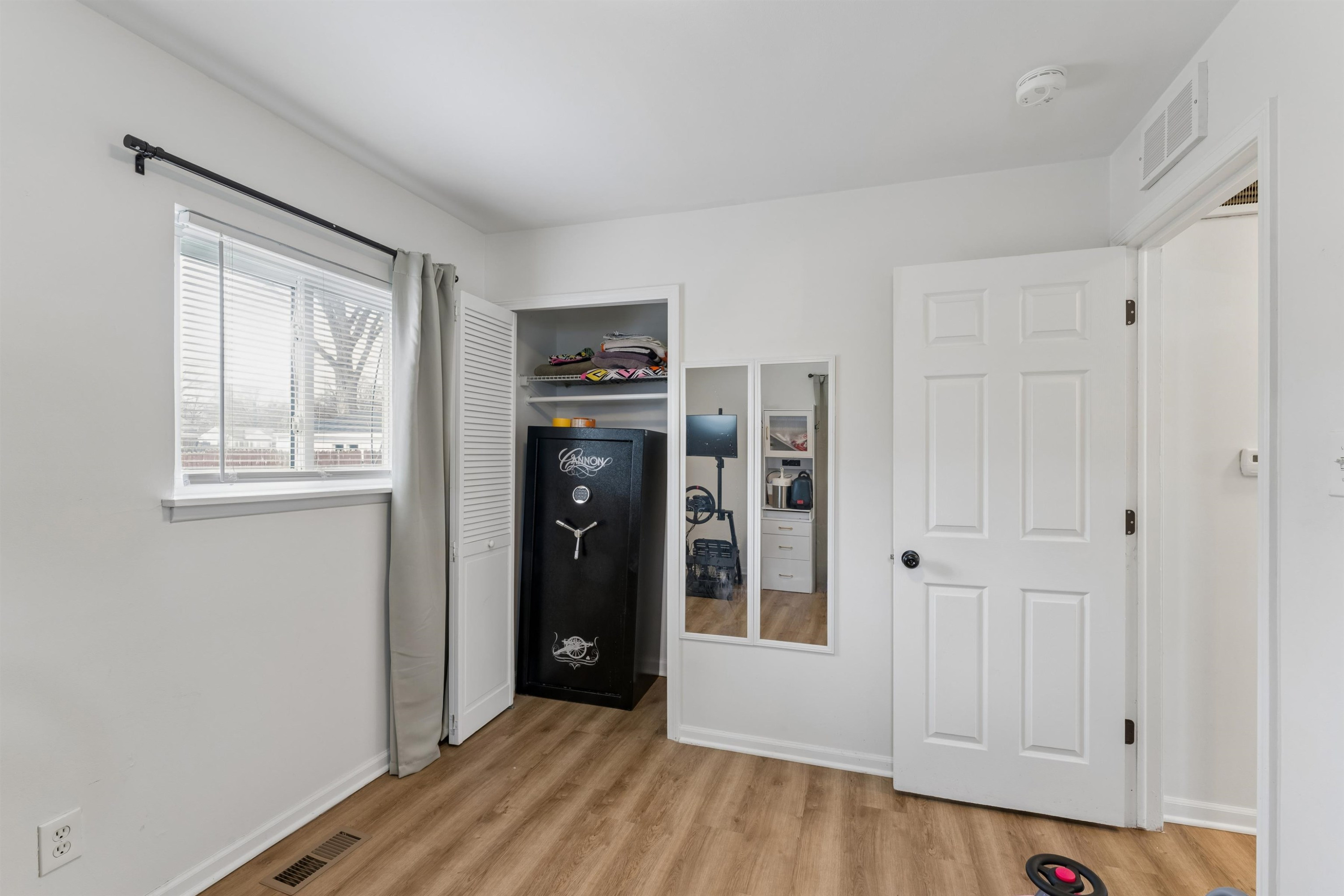 27345 Palmer Blvd Street, Madison Heights, MI 48071 — Photo 19