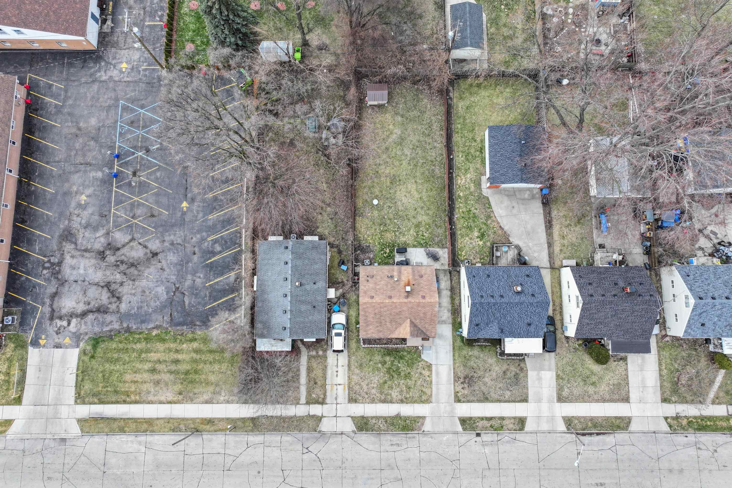 27345 Palmer Blvd Street, Madison Heights, MI 48071 — Photo 30