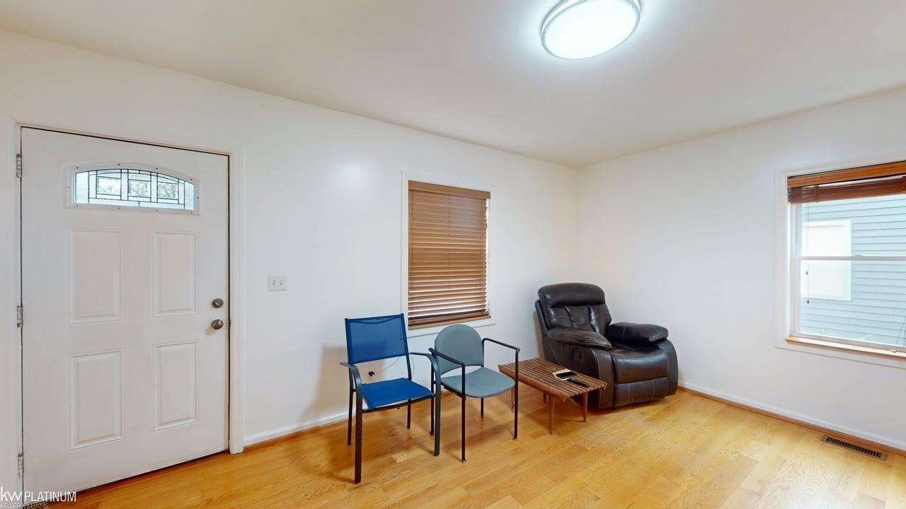 17914 Birmingham Street, Roseville, MI 48066 — Photo 4
