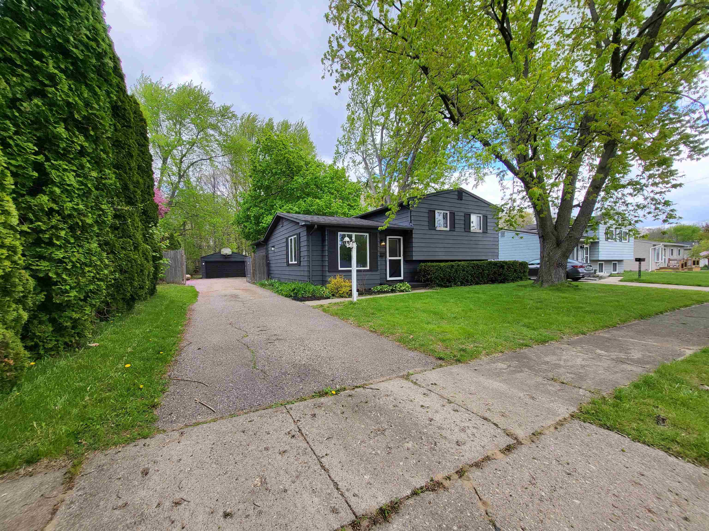 537 Clarion Street, Clio, MI 48420 — Photo 35