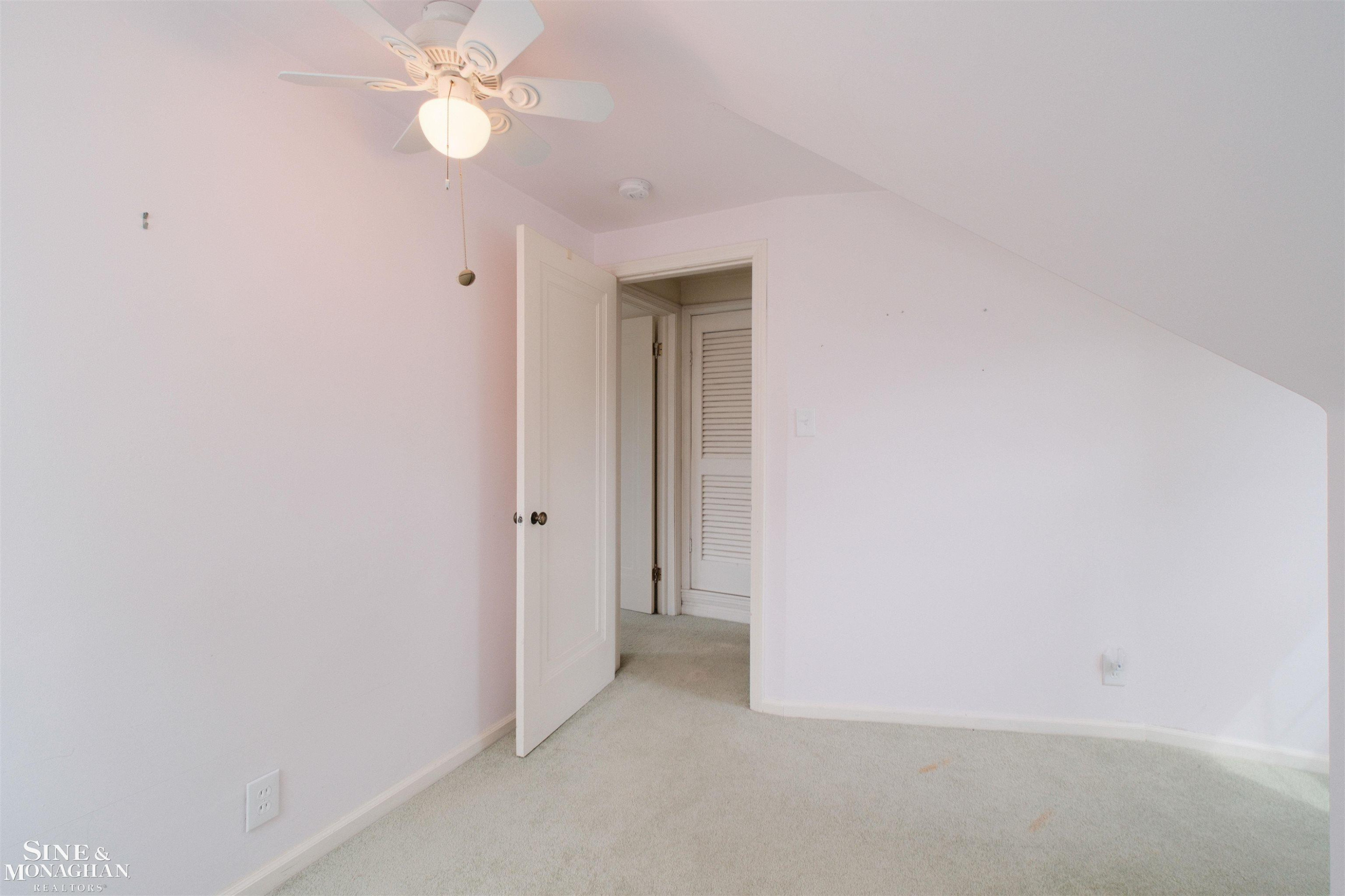 1726 Hawthorne Road, Grosse Pointe Woods, MI 48236 — Photo 23