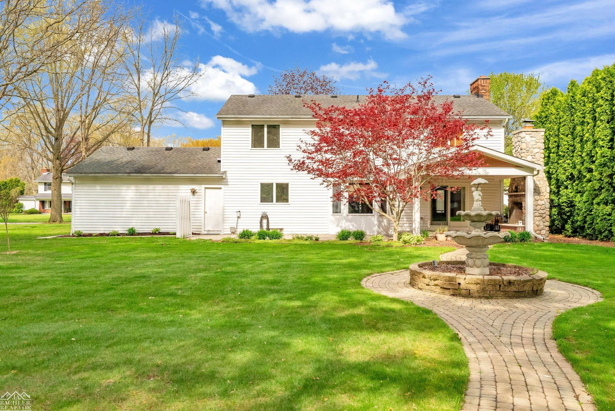 5409 Vista Belle Court, MI — Photo 3