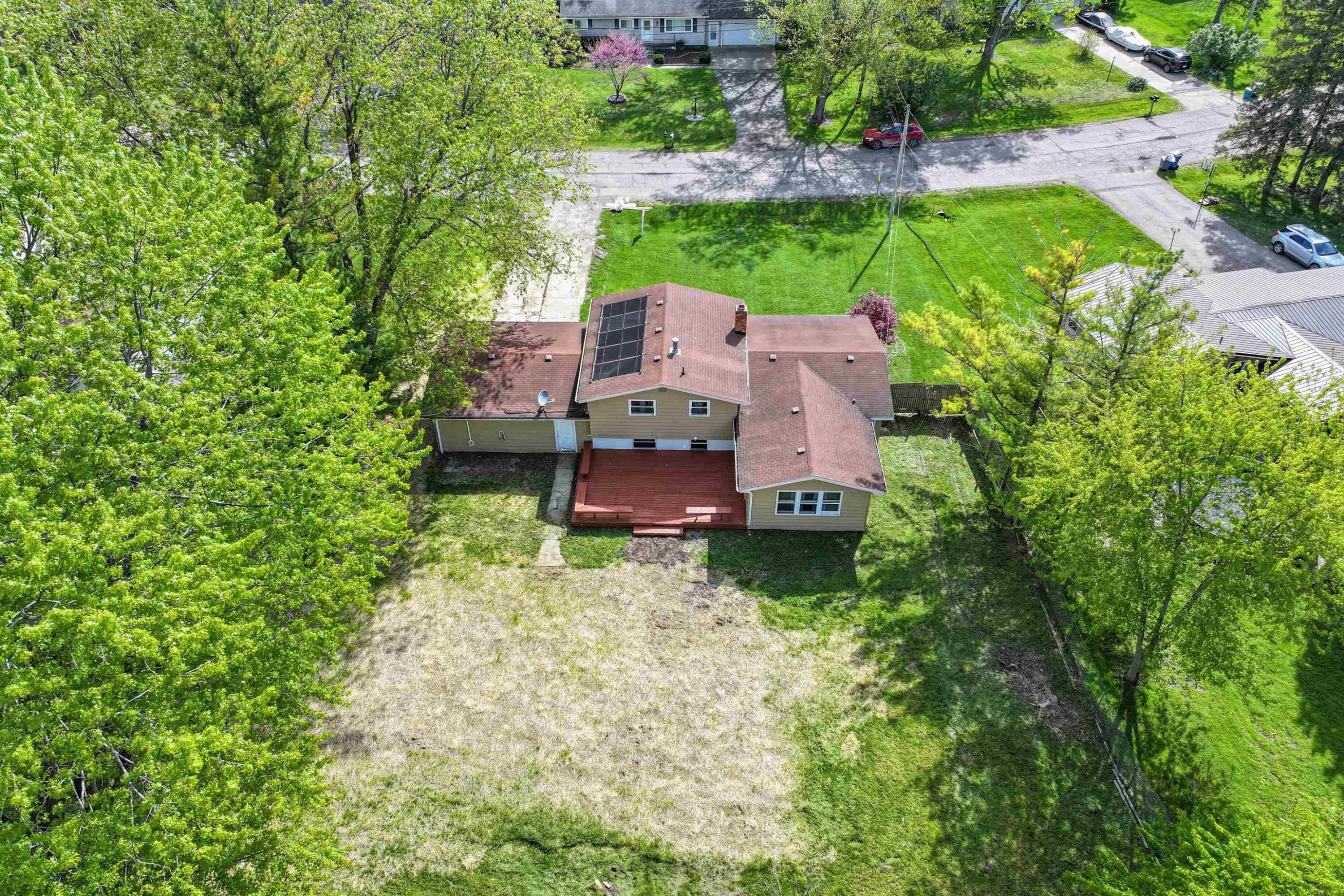 6058 Meadowwood Lane, Grand Blanc, MI 48439 — Photo 4