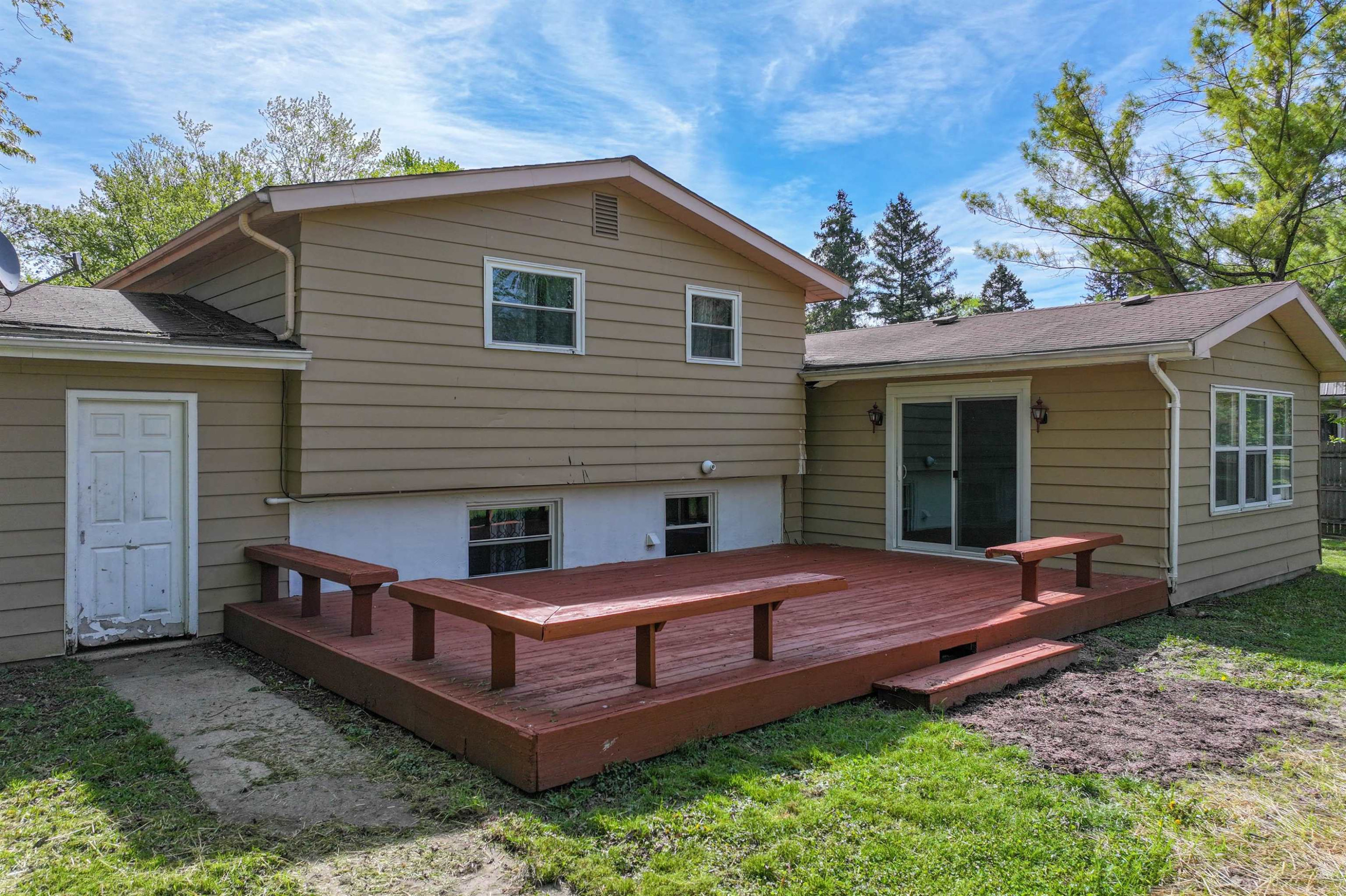6058 Meadowwood Lane, Grand Blanc, MI 48439 — Photo 7