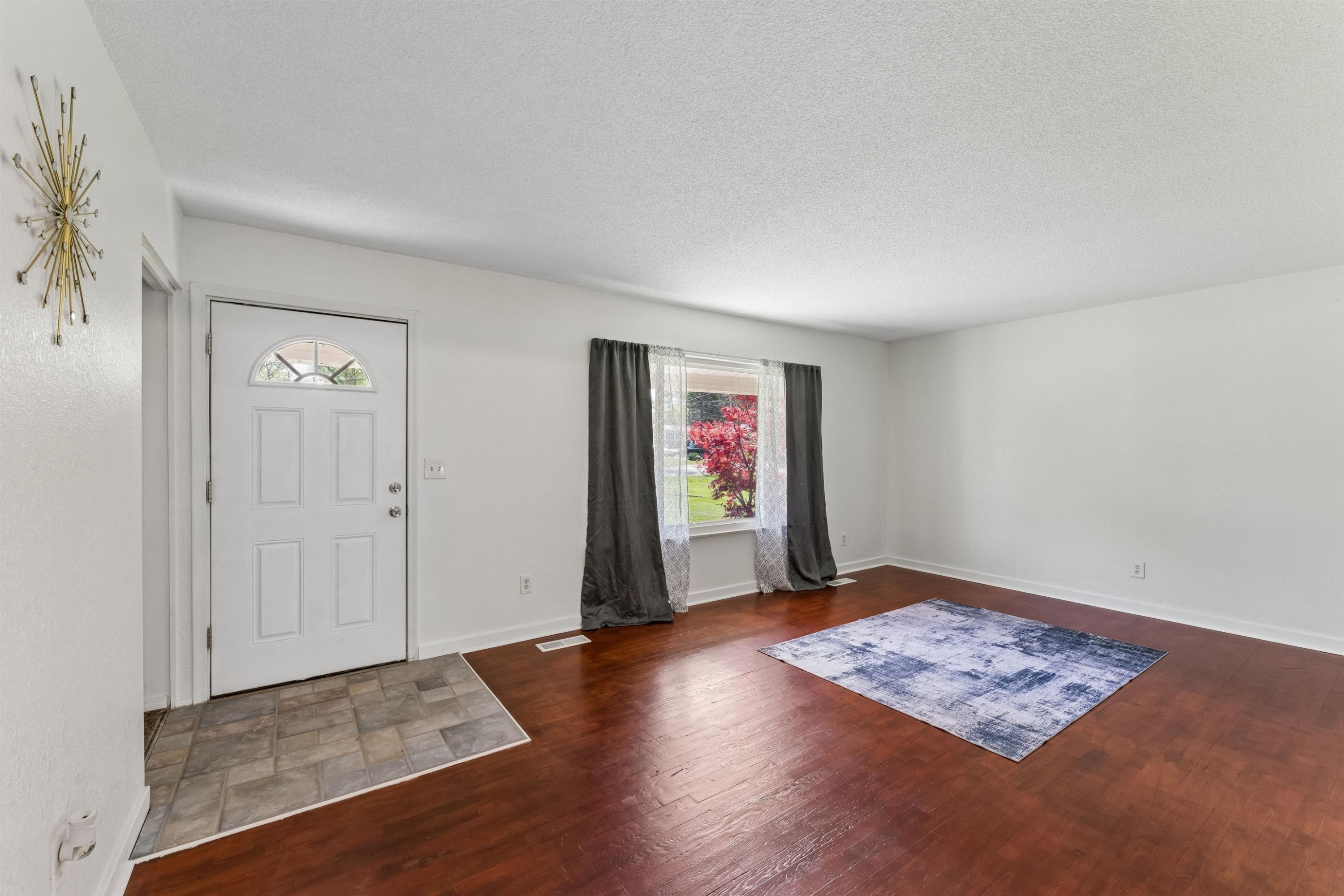 6058 Meadowwood Lane, Grand Blanc, MI 48439 — Photo 8